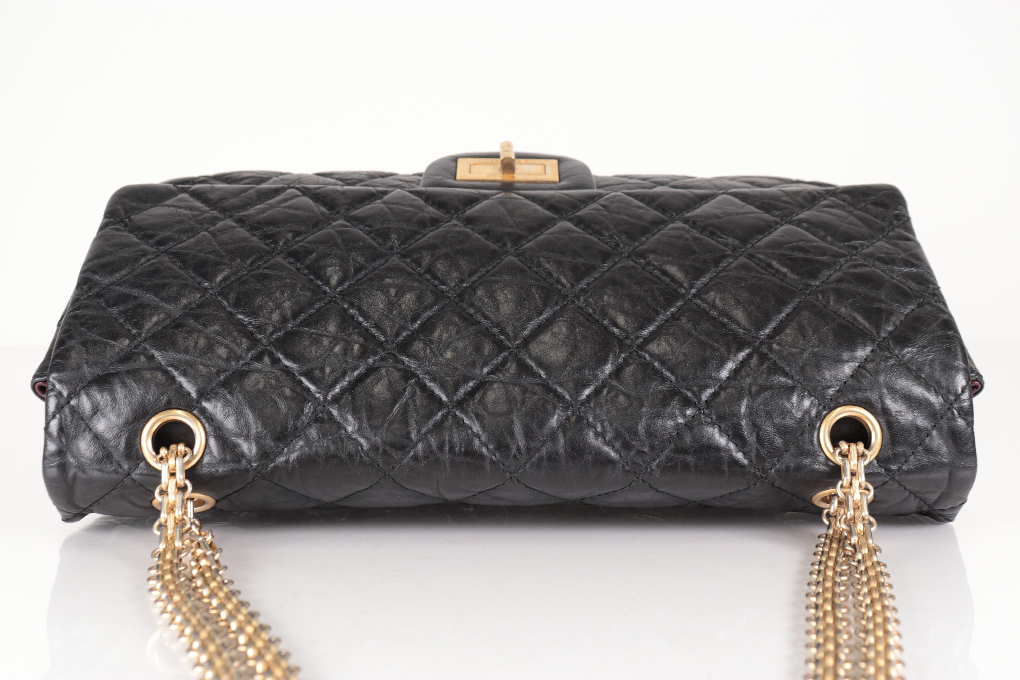 Double Flap Leather 2.55 Chain Shoulder Bag (Serial Number 14) — view 6