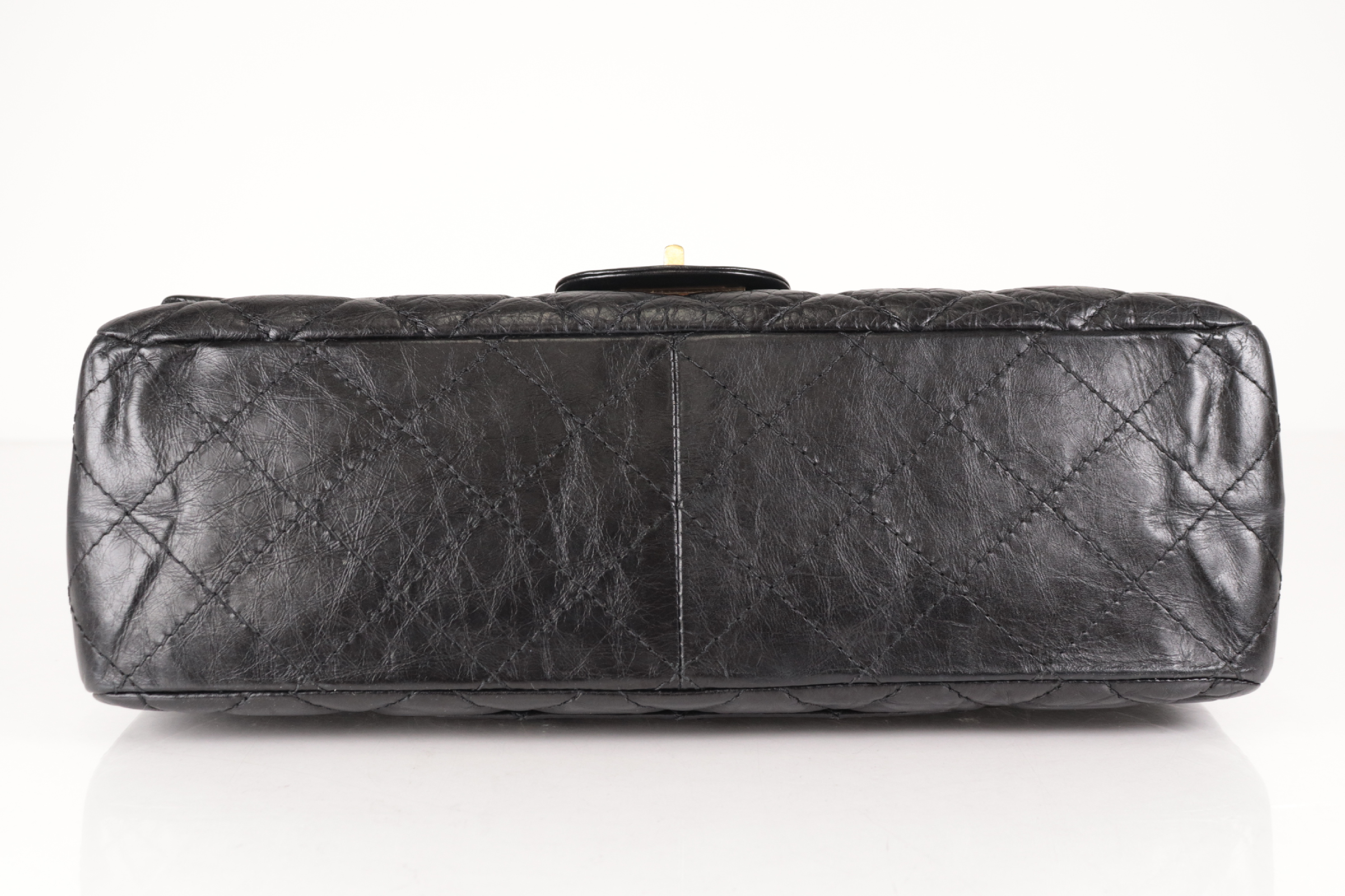 Double Flap Leather 2.55 Chain Shoulder Bag (Serial Number 14) — view 7
