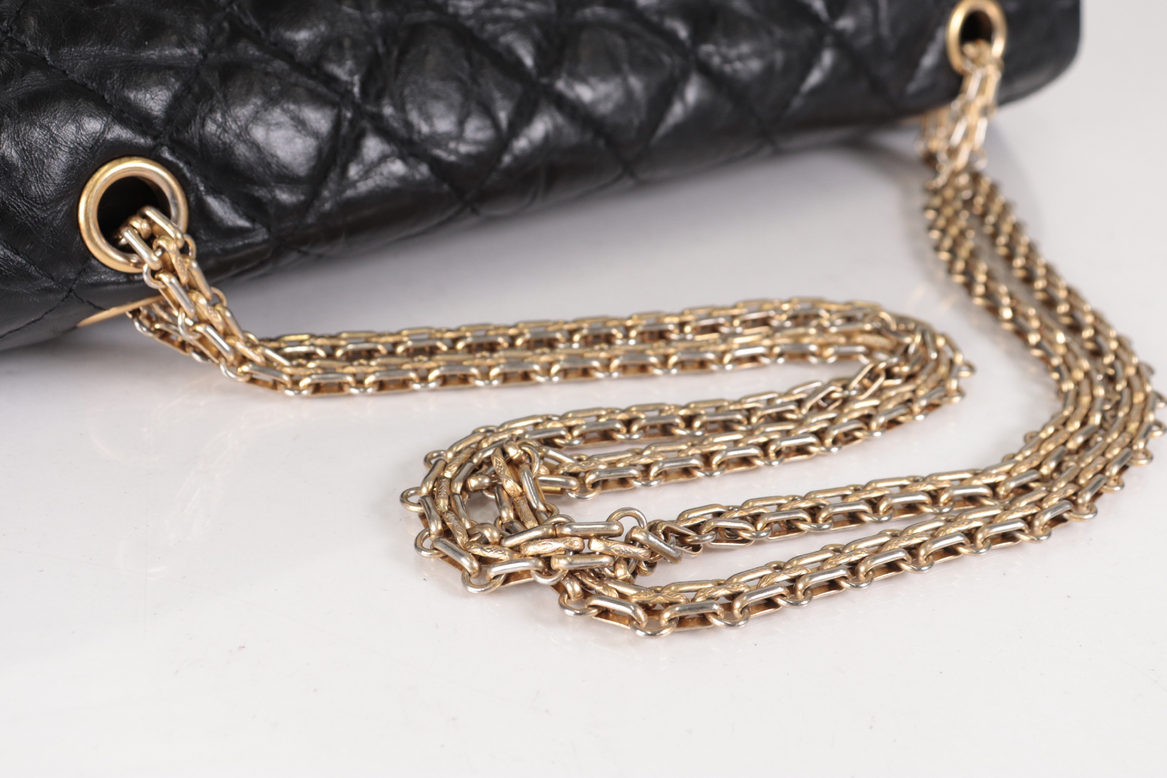 Double Flap Leather 2.55 Chain Shoulder Bag (Serial Number 14) — view 9