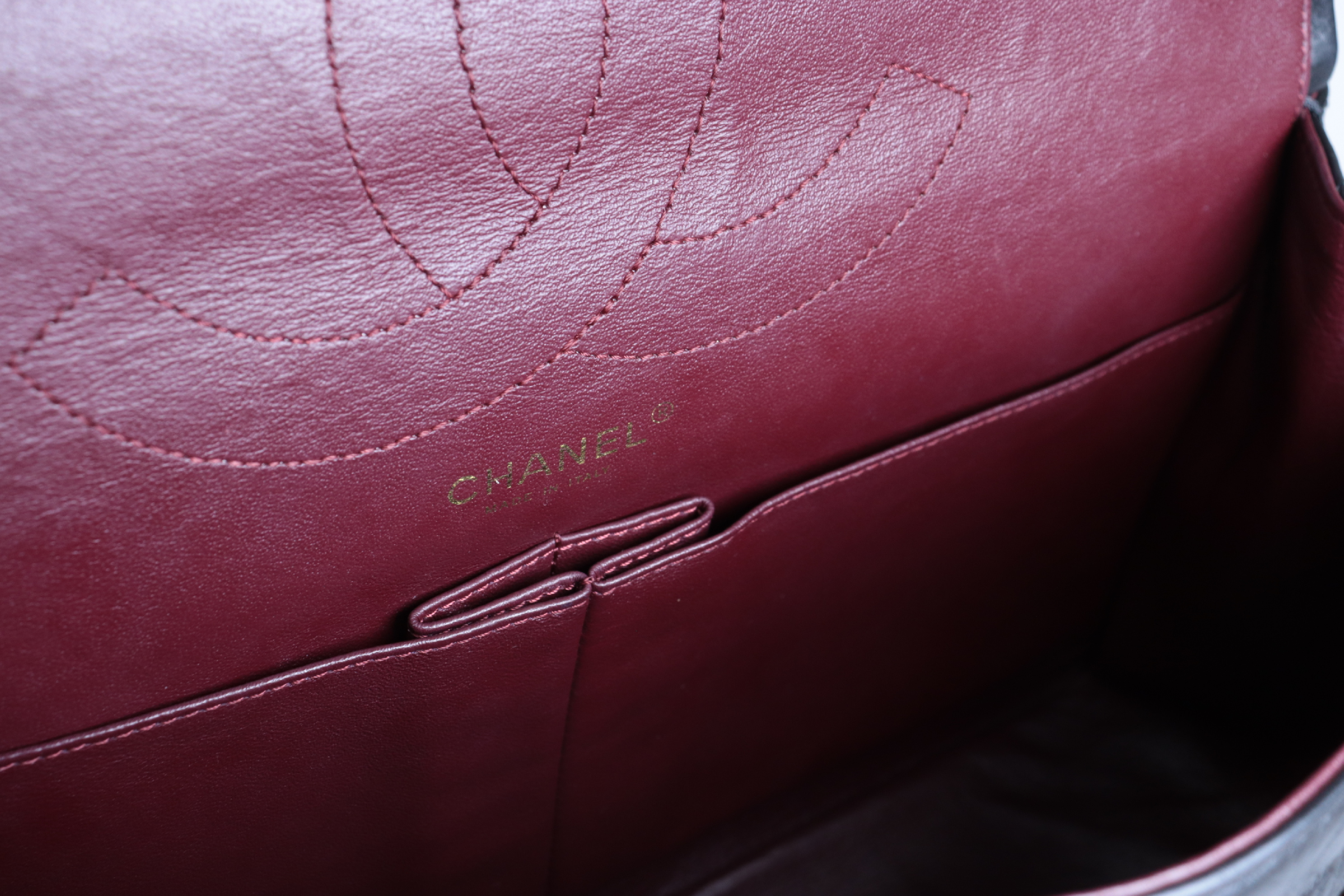 Double Flap Leather 2.55 Chain Shoulder Bag (Serial Number 14) — view 10