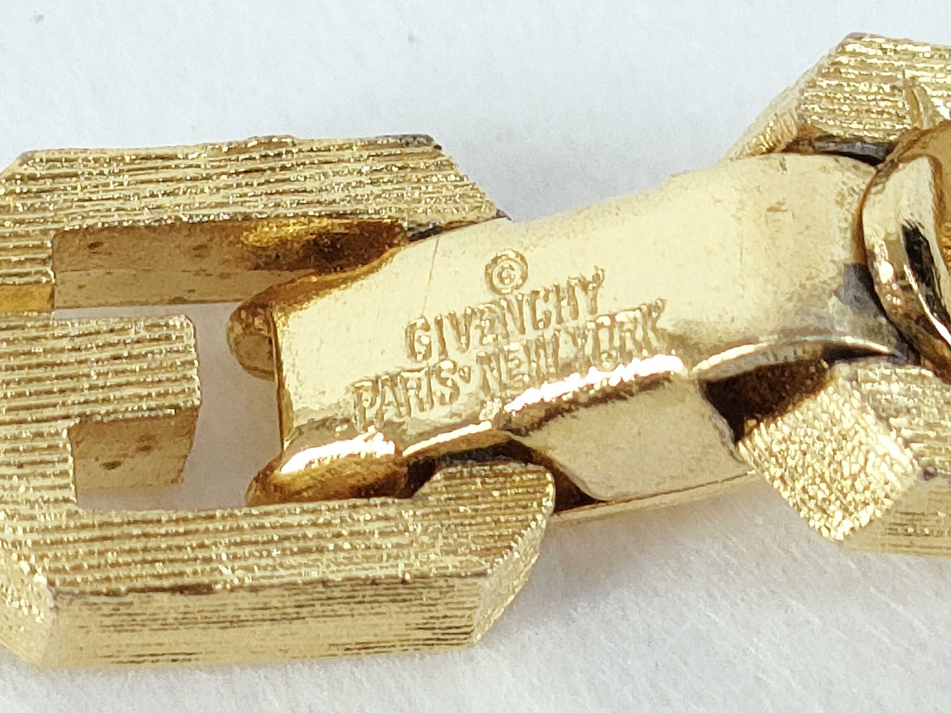 Necklace — view 4