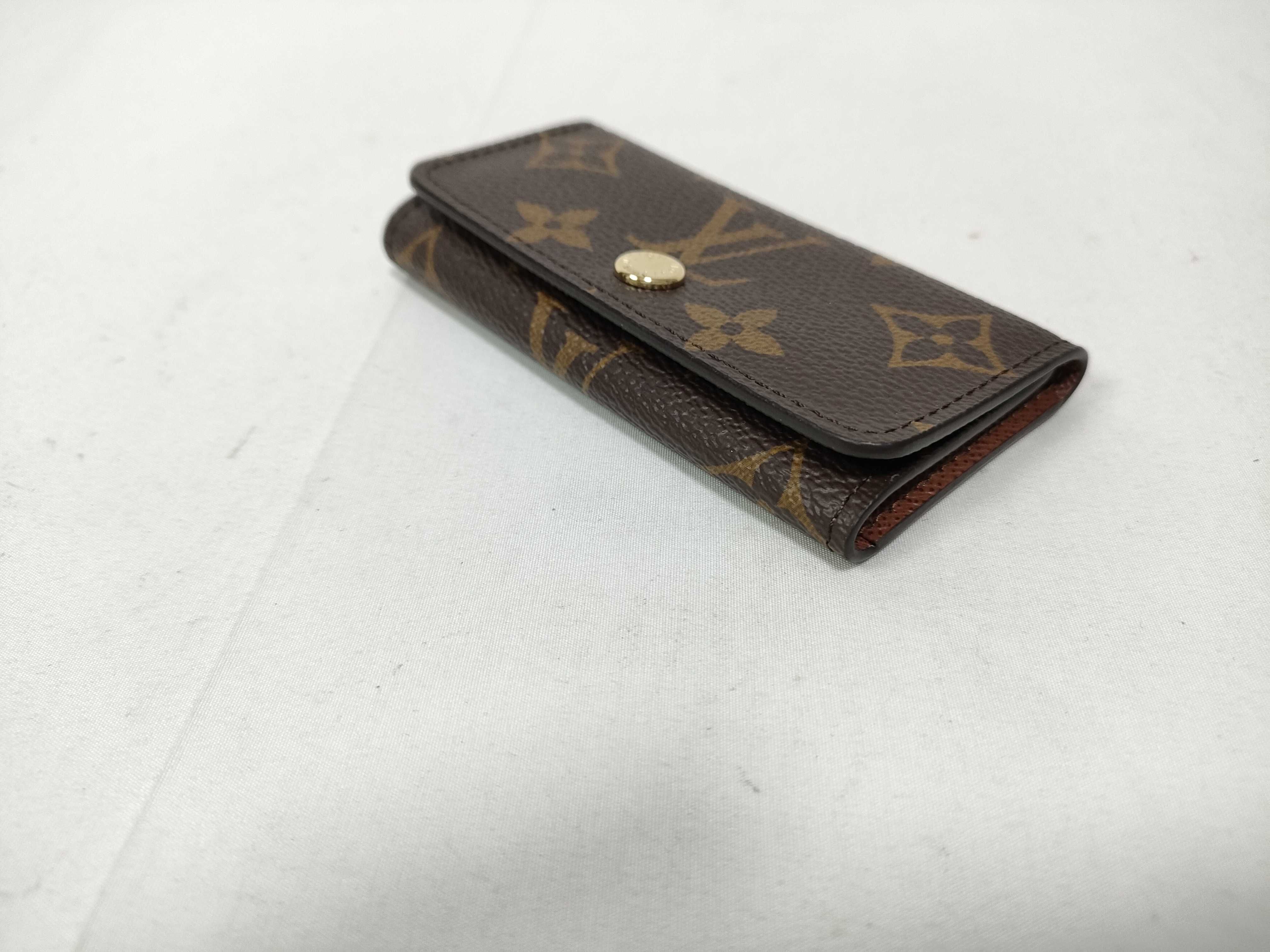 Monogram LV Multicles 4 Key Case — view 3
