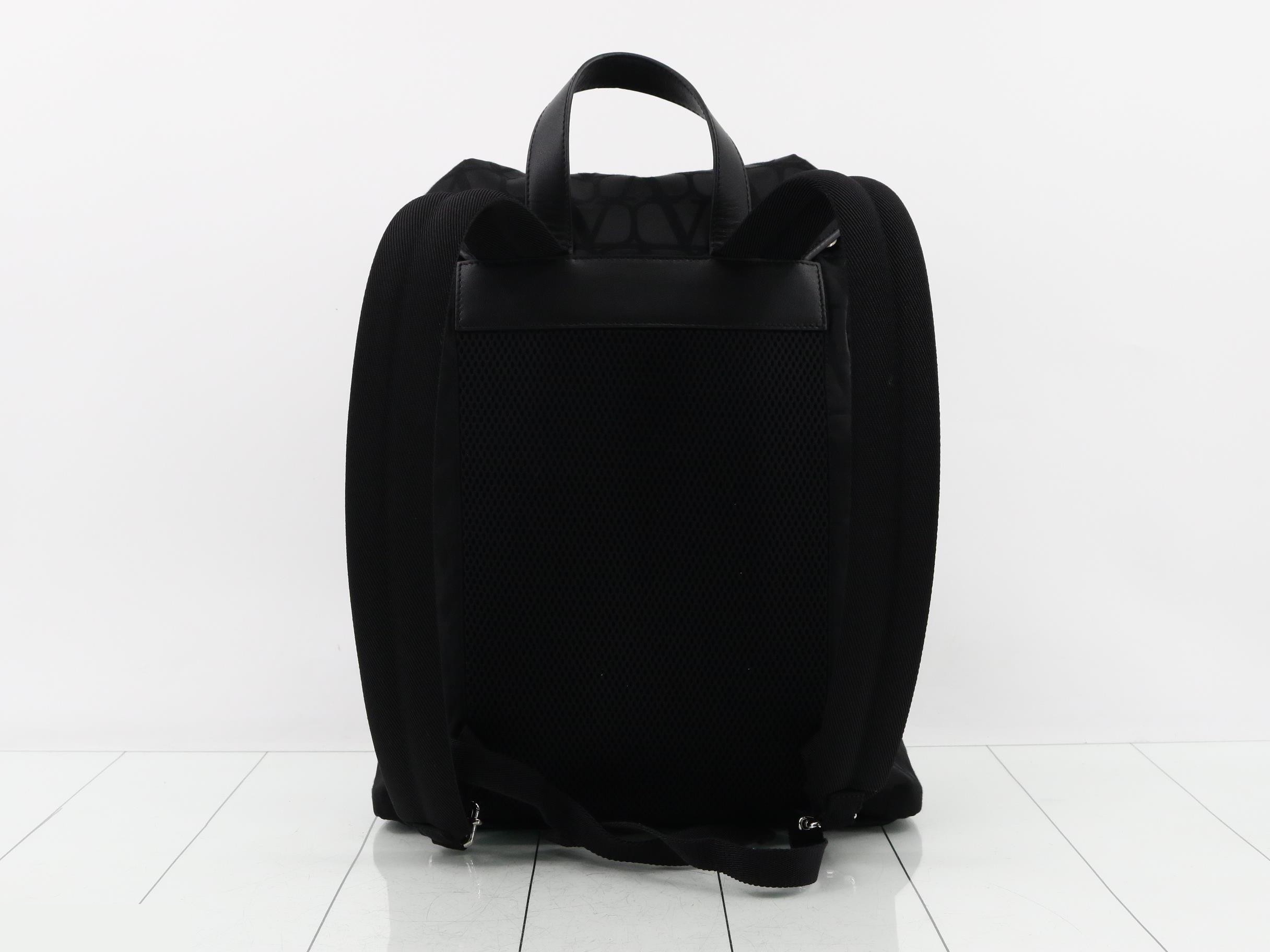 Iconograph Backpack, Black — view 2