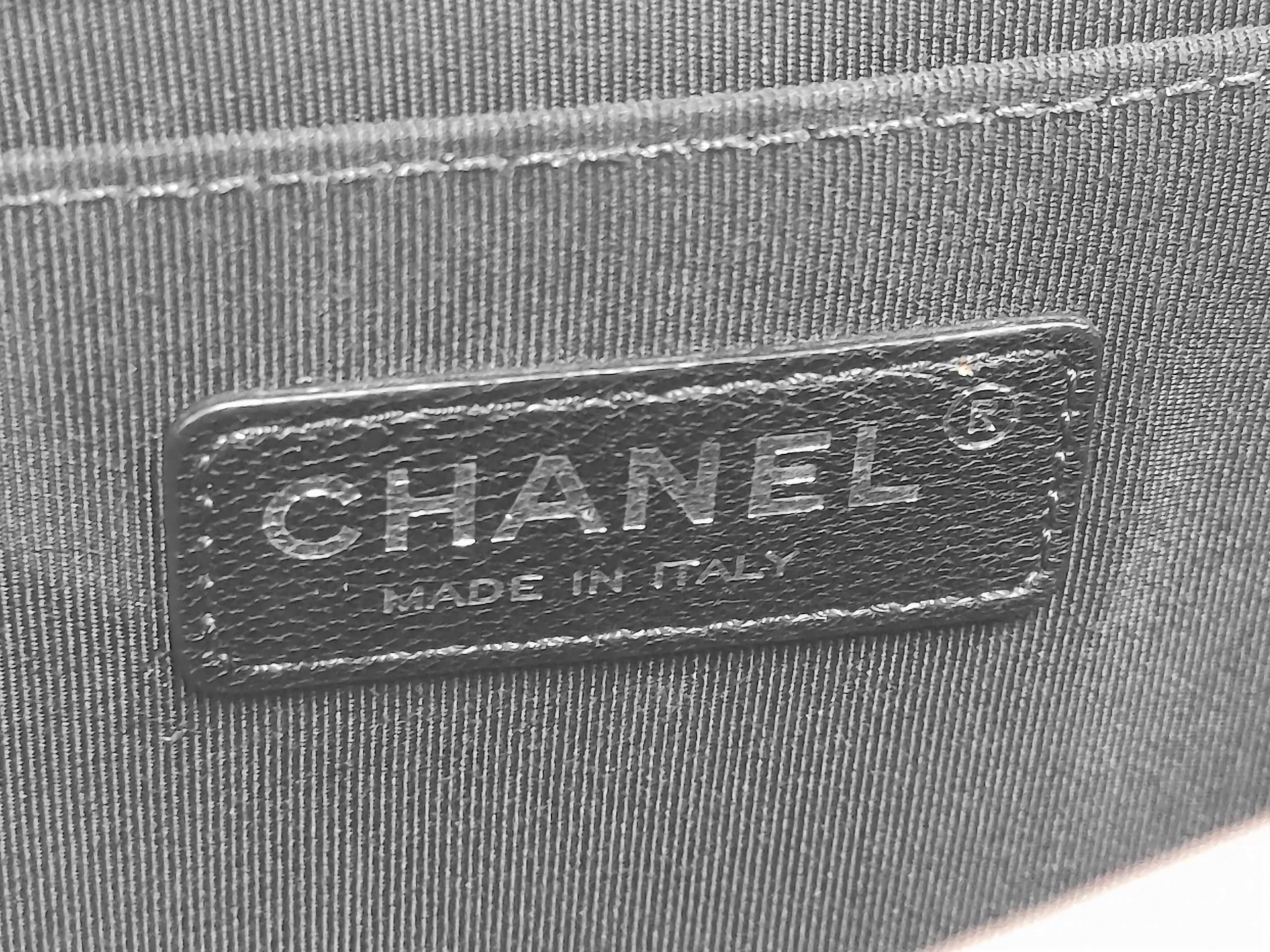 Boy Chanel Shoulder Bag — view 10