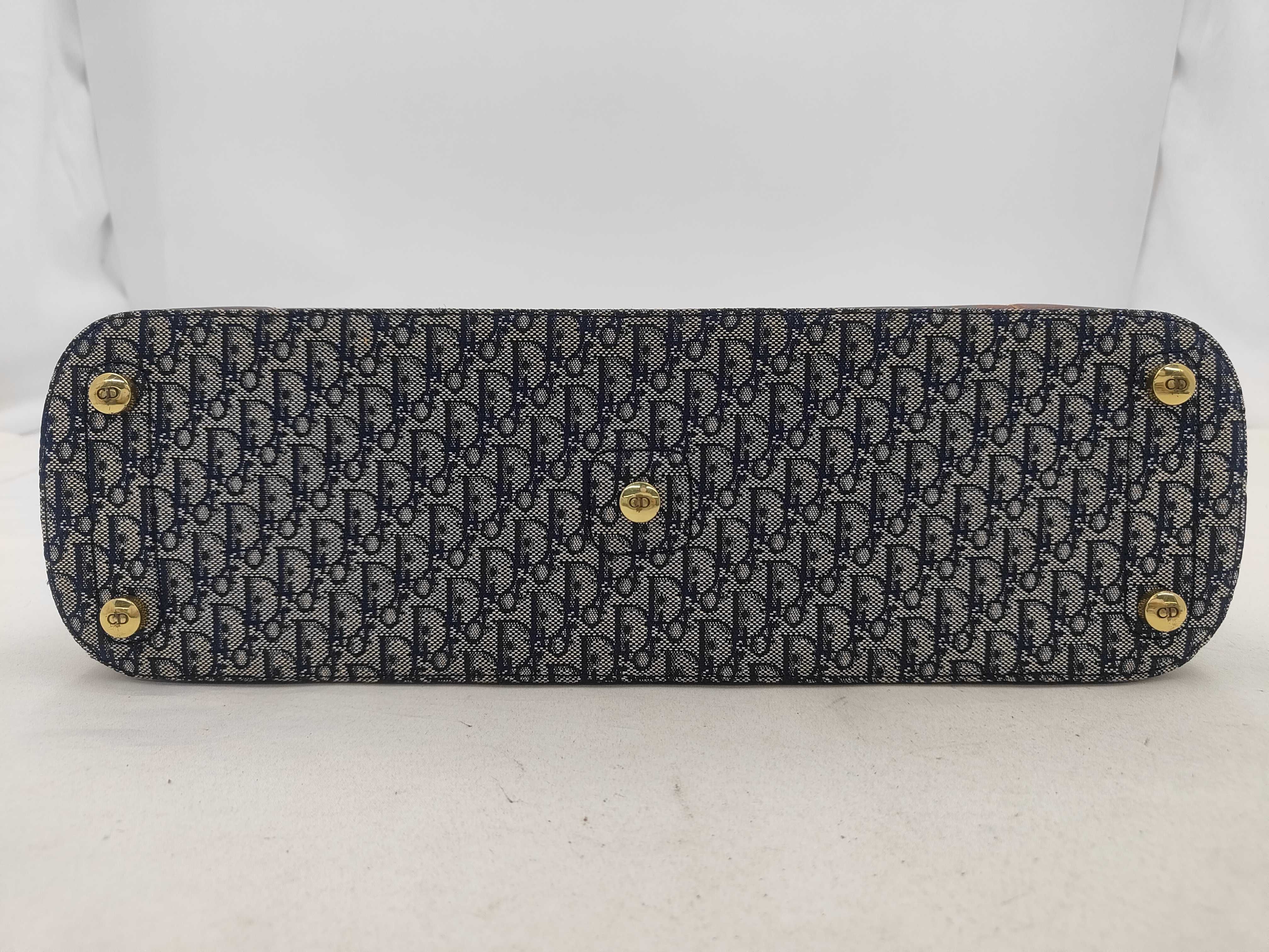 Trotter Hand Canvas Leather Handbag — view 7