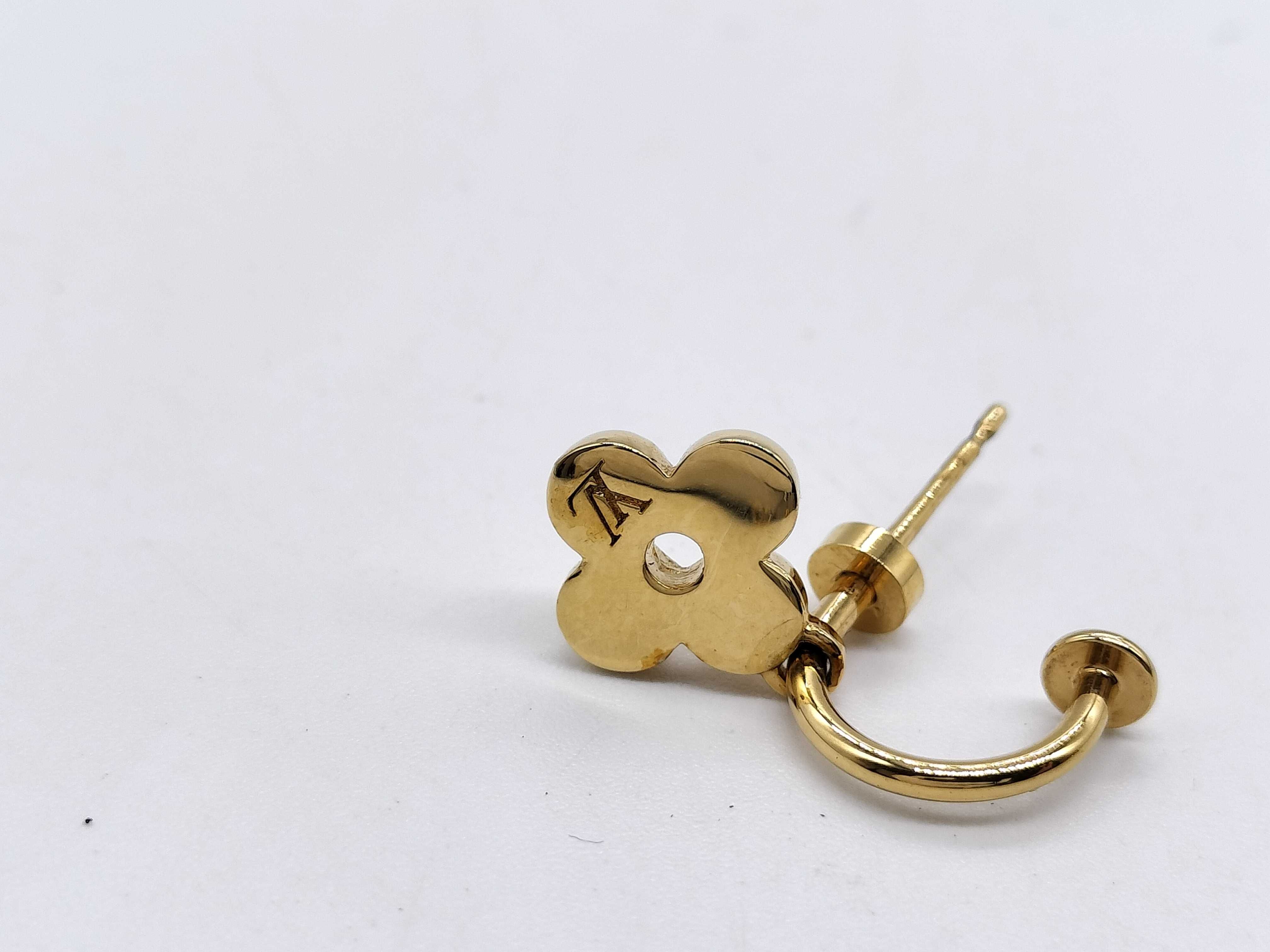 M64859 Bookle Doreille Blooming Gold Earrings — view 9