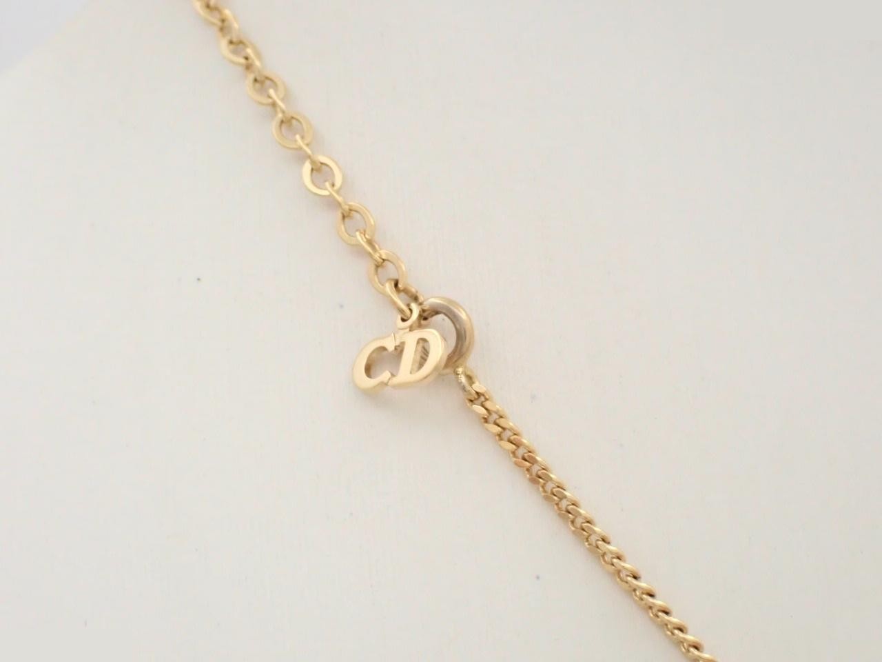 Other lines: Precious metals, necklaces, pendants, logo, chain approximately 43cm. — view 2