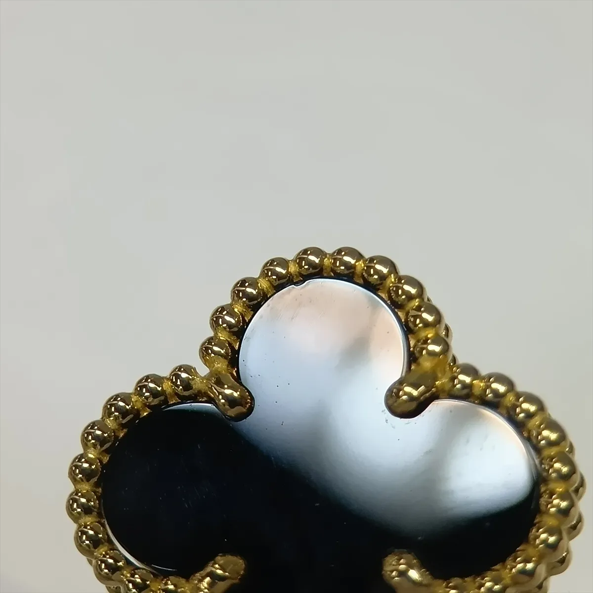 Vintage Alhambra Onyx Necklace, 750 (Yellow Gold), 5.3g, JC785216, — view 8