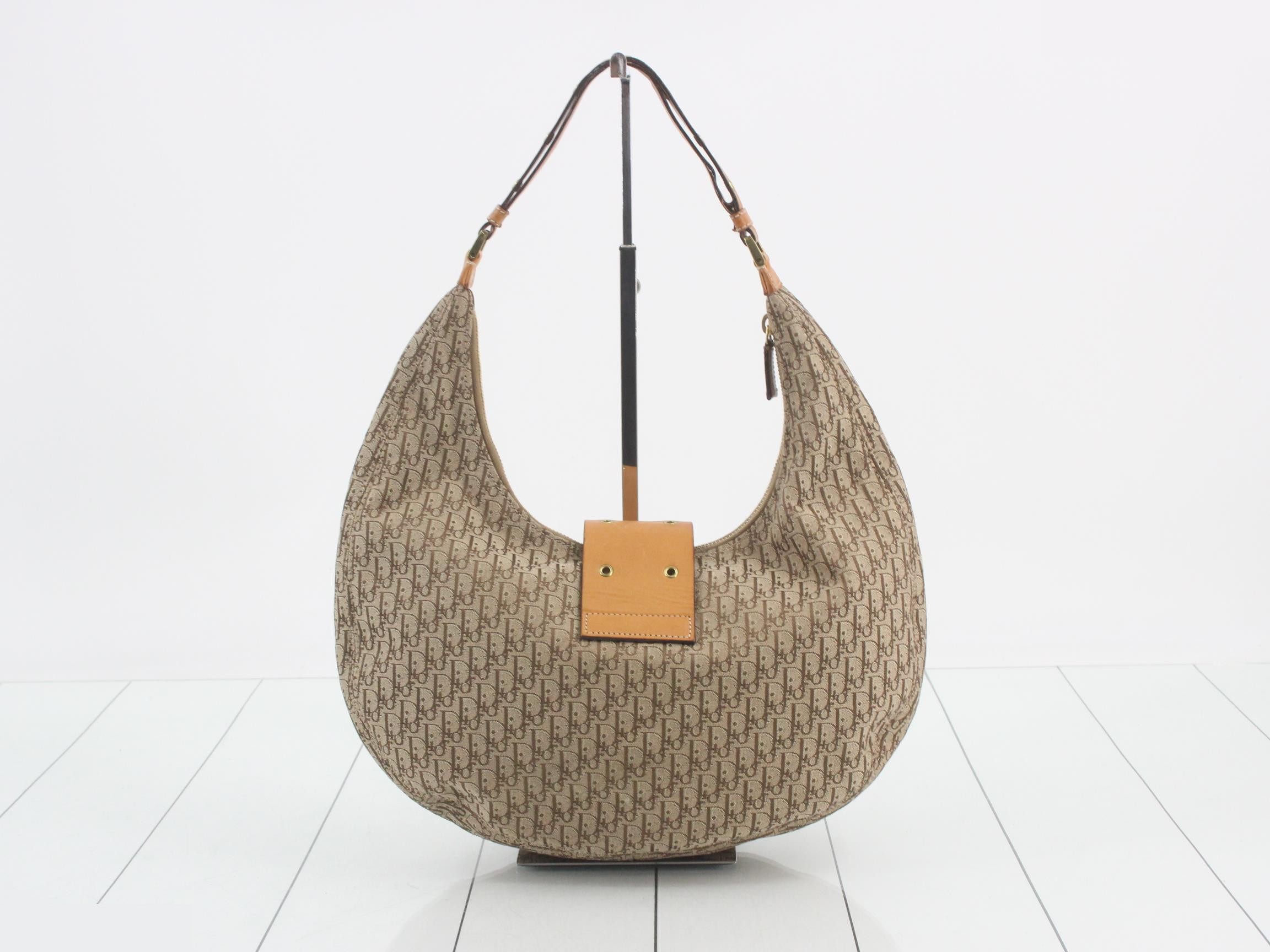 Other lines: Bags and handbags — view 2