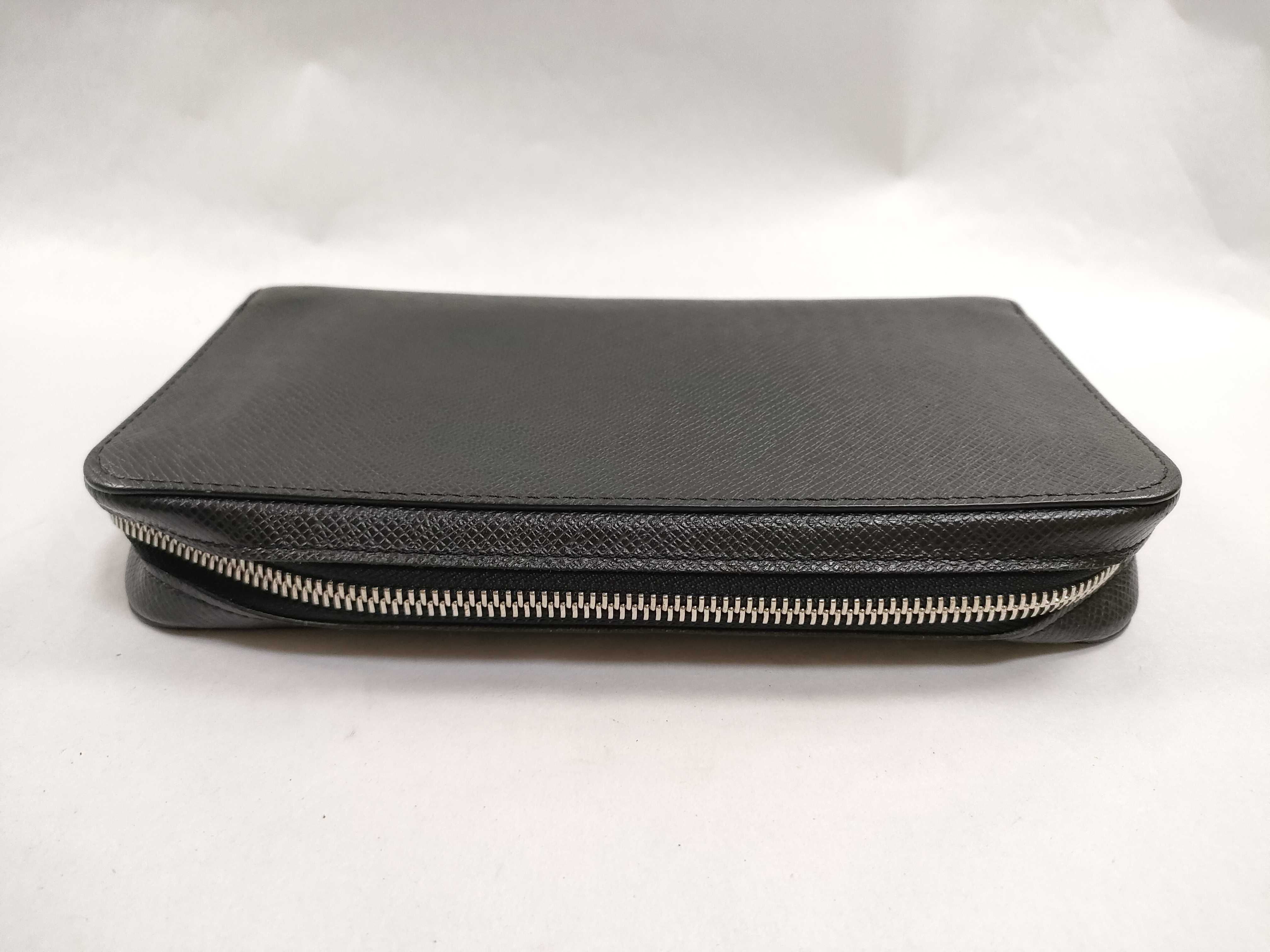 Taiga Wallet Louis Vuitton Taiga Zippy XL Ardoise Wallet — view 6