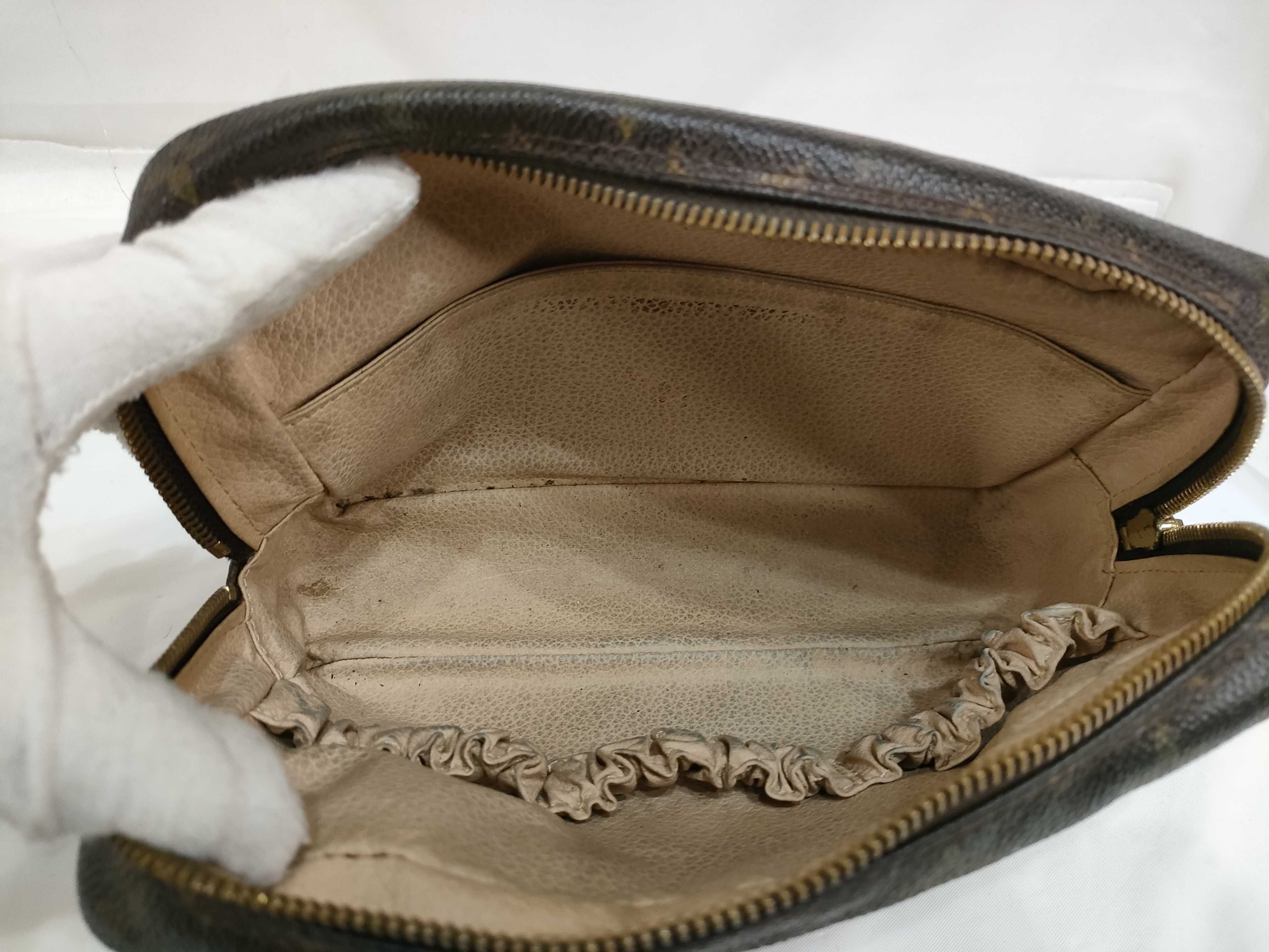 Monogram Louis Vuitton Trousses Toilette 23 Monogram M47524 Pouch — view 11