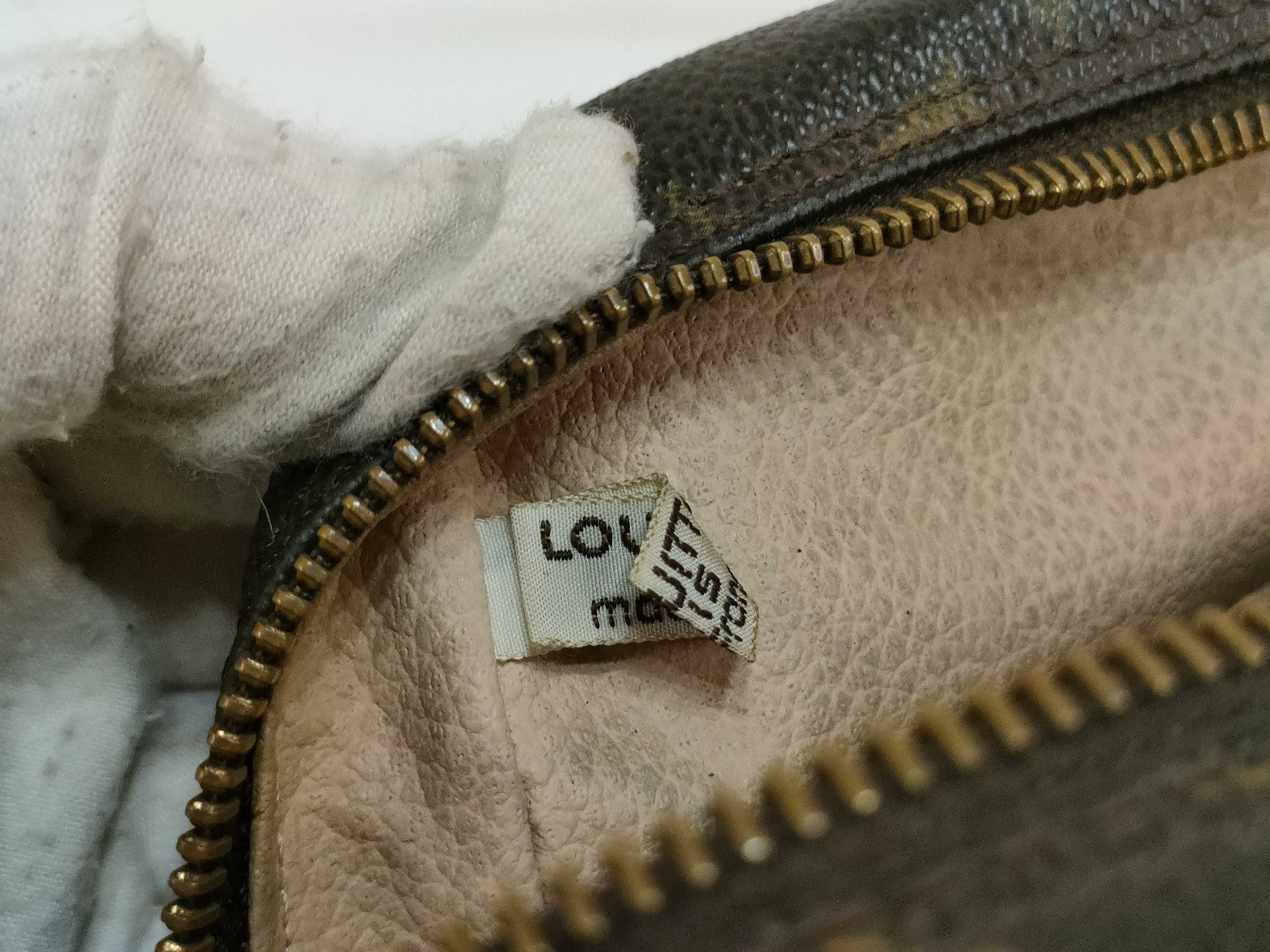 Monogram Louis Vuitton Trousses Toilette 23 Monogram M47524 Pouch — view 15