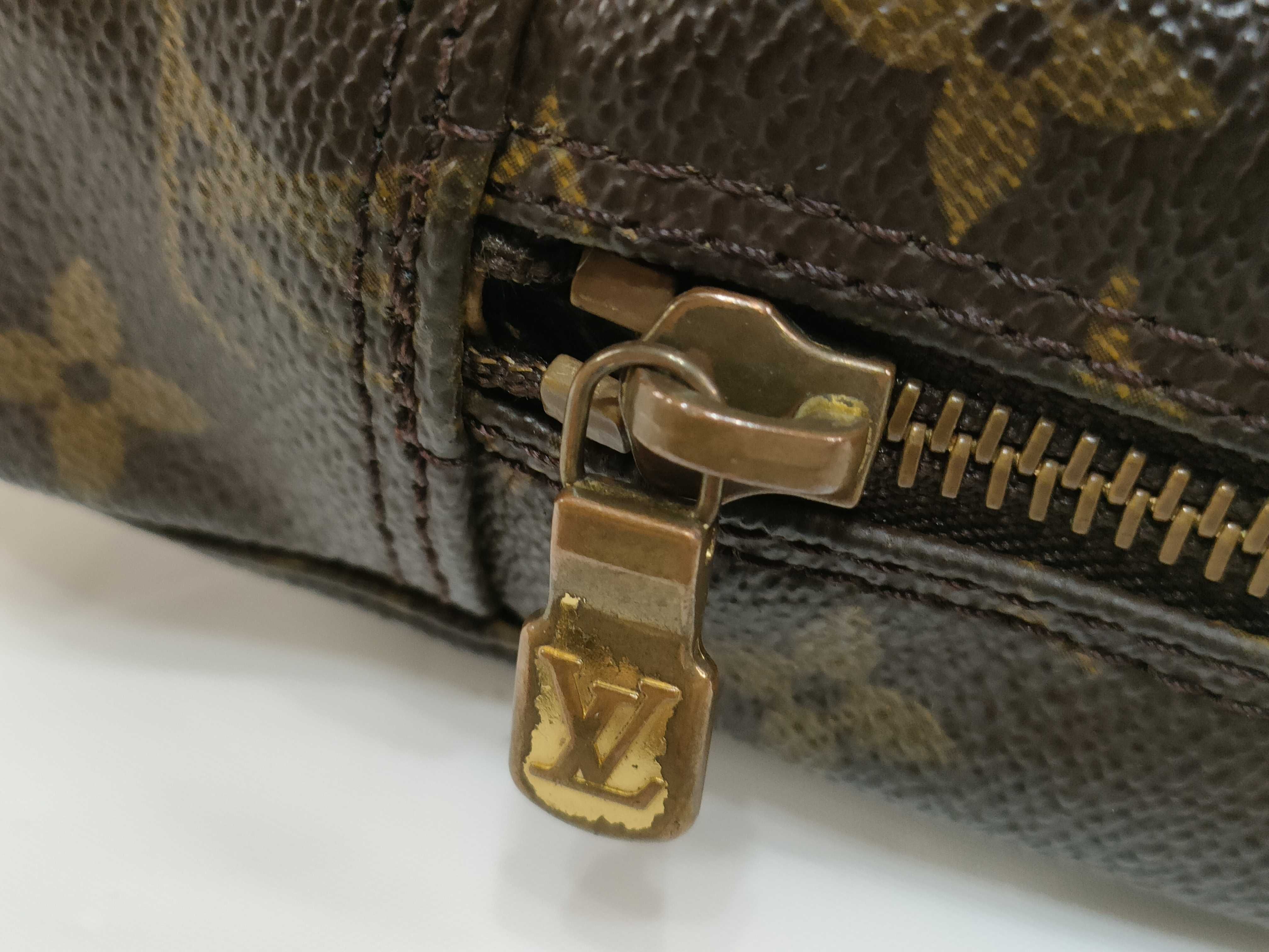 Monogram Louis Vuitton Trousses Toilette 23 Monogram M47524 Pouch — view 10