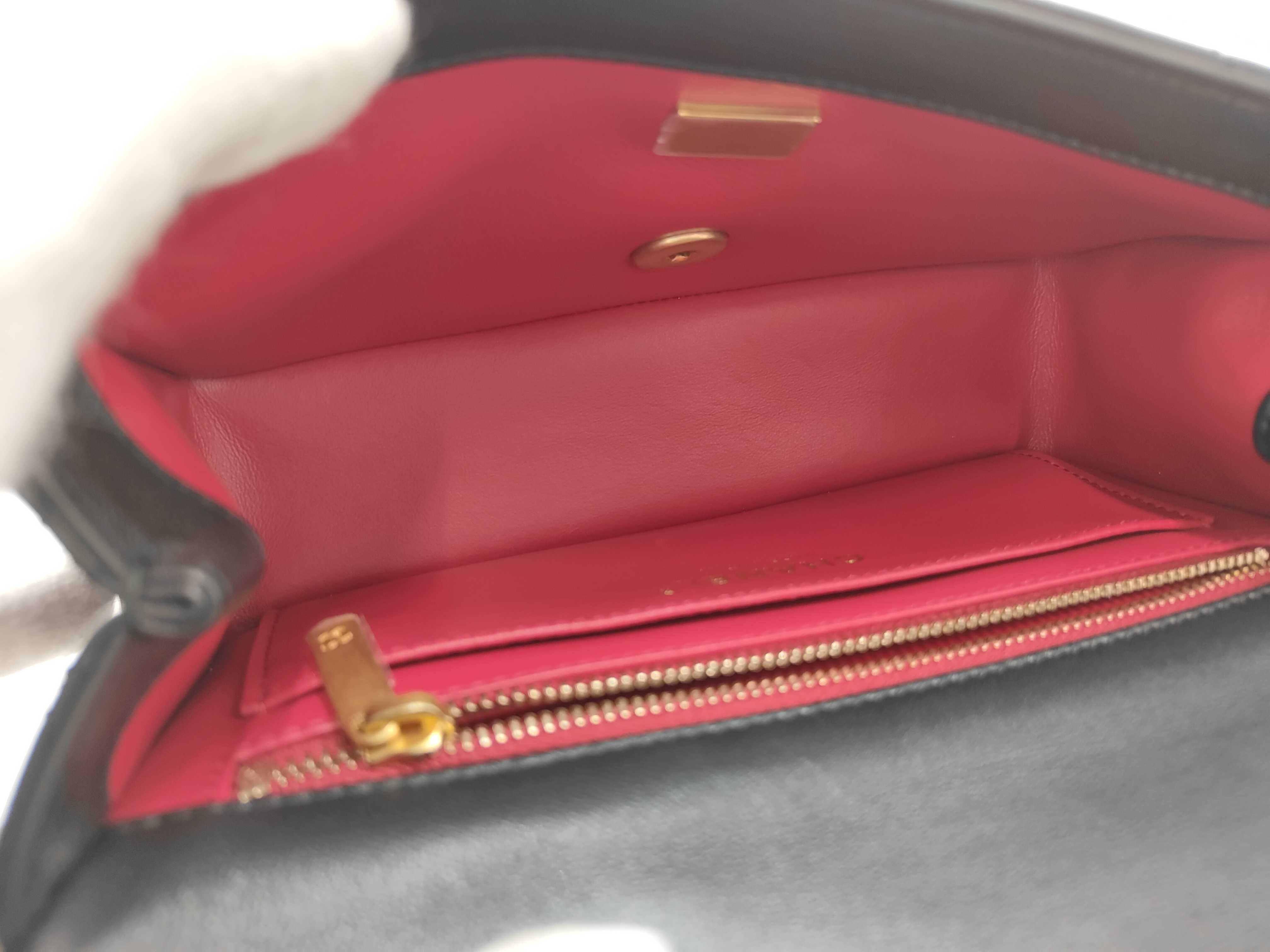 Mini Matelassé 20 IC Camellia Chain Shoulder Bag AS4041 Lambskin E5P5K82E — view 9