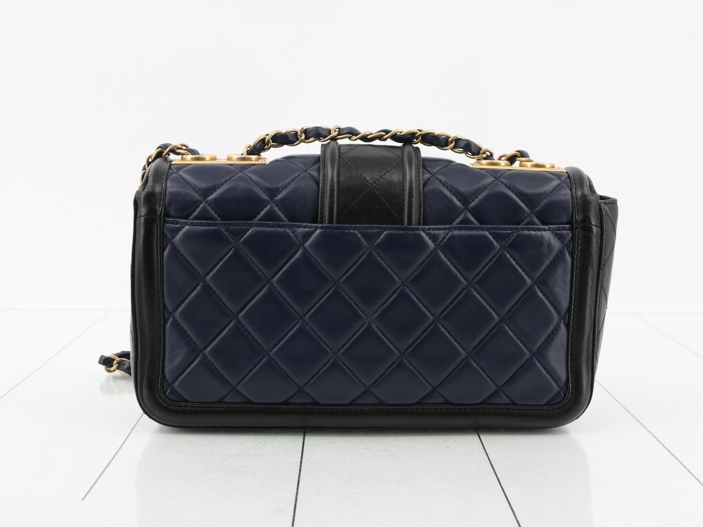 Matelassé (bag) - Shoulder bag — view 2