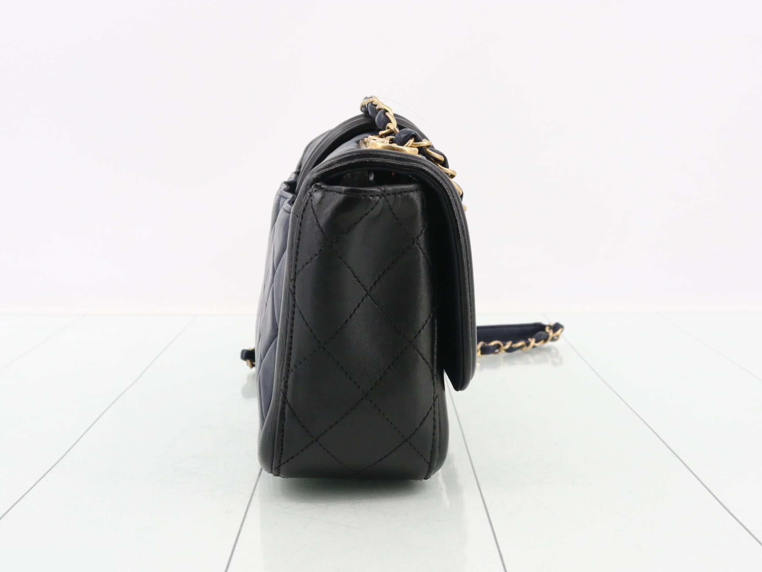 Matelassé (bag) - Shoulder bag — view 4