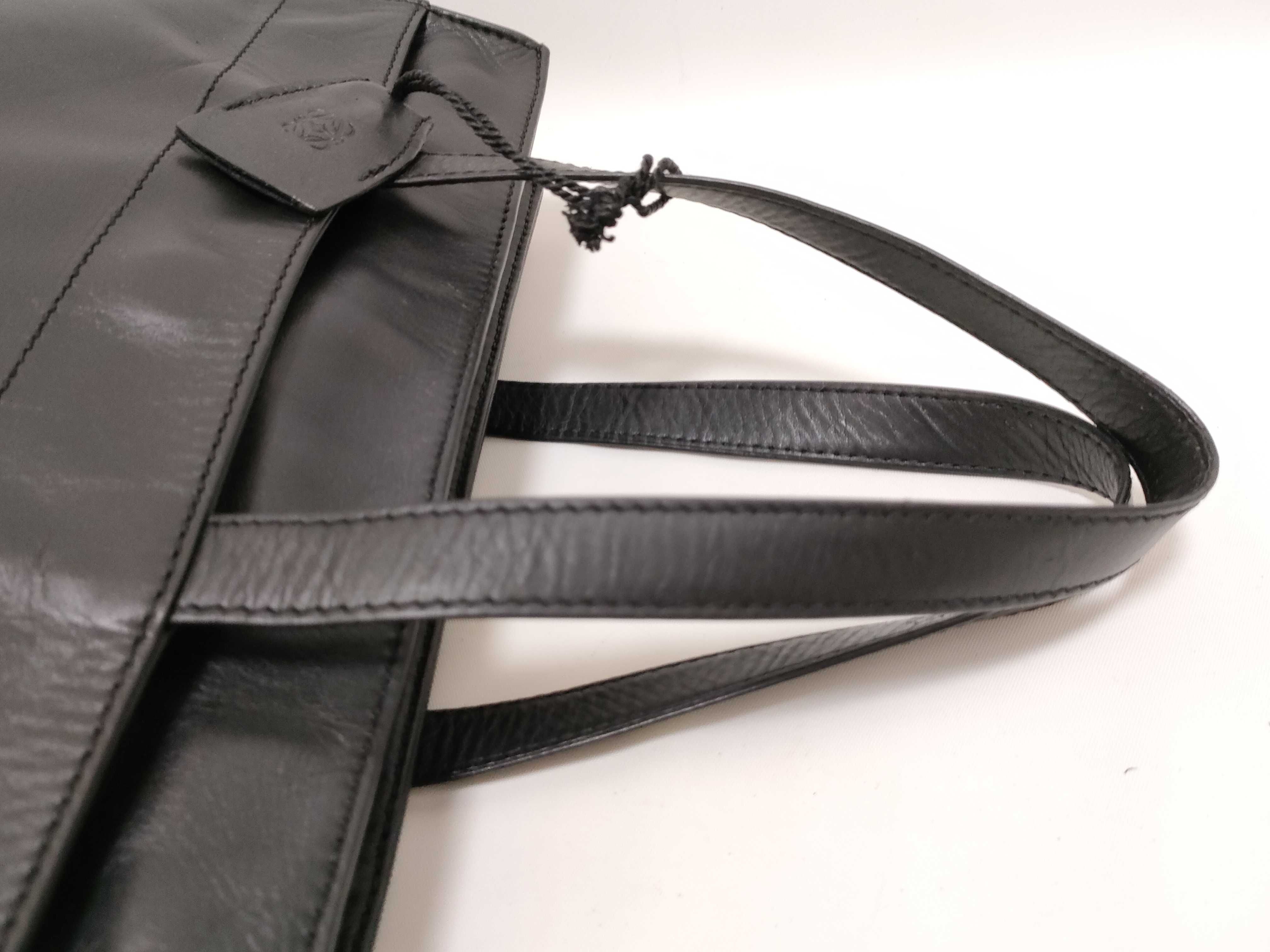 Anagram Leather Tote Bag with Padlock (Black) and Key Clochette — view 3