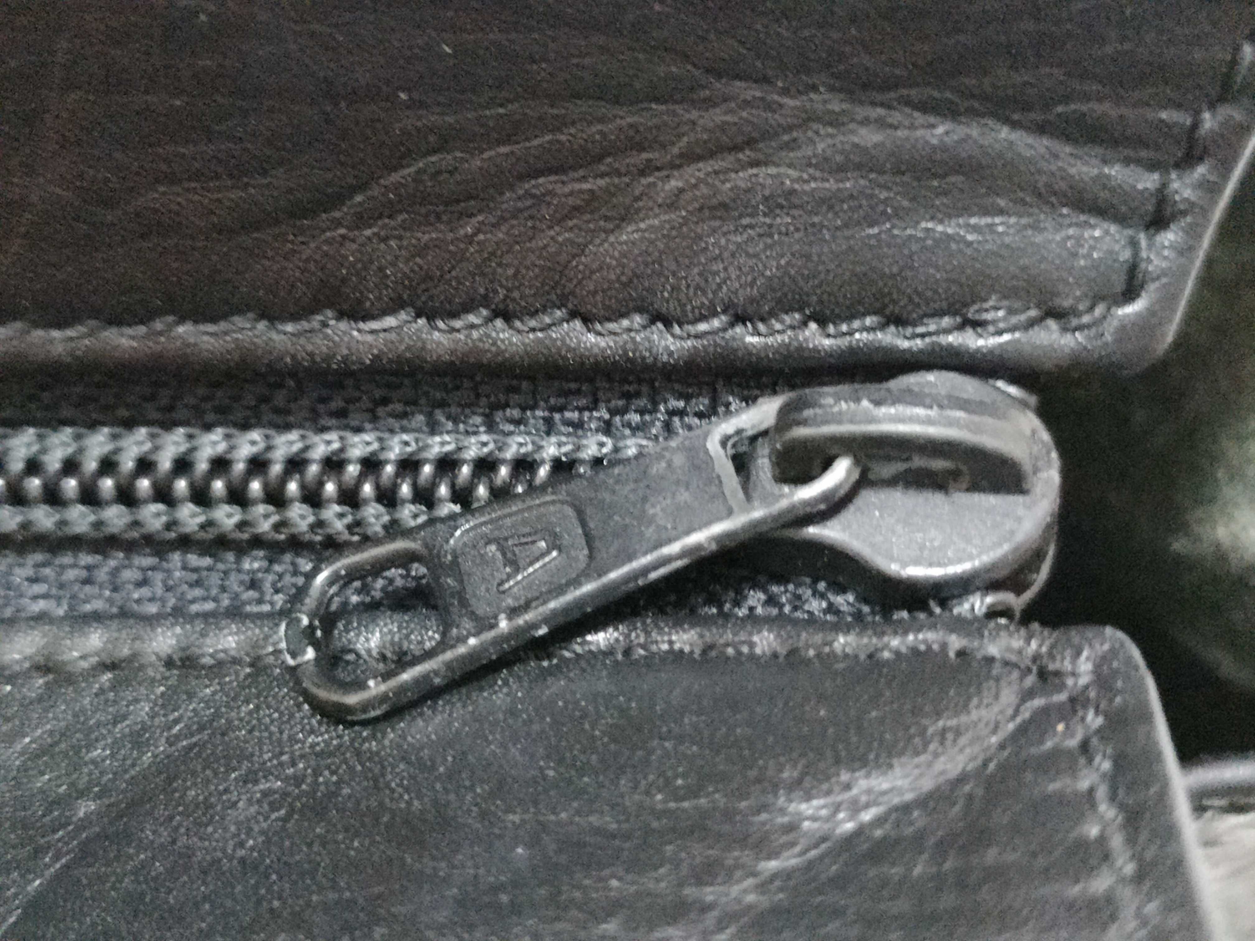 Anagram Leather Tote Bag with Padlock (Black) and Key Clochette — view 9