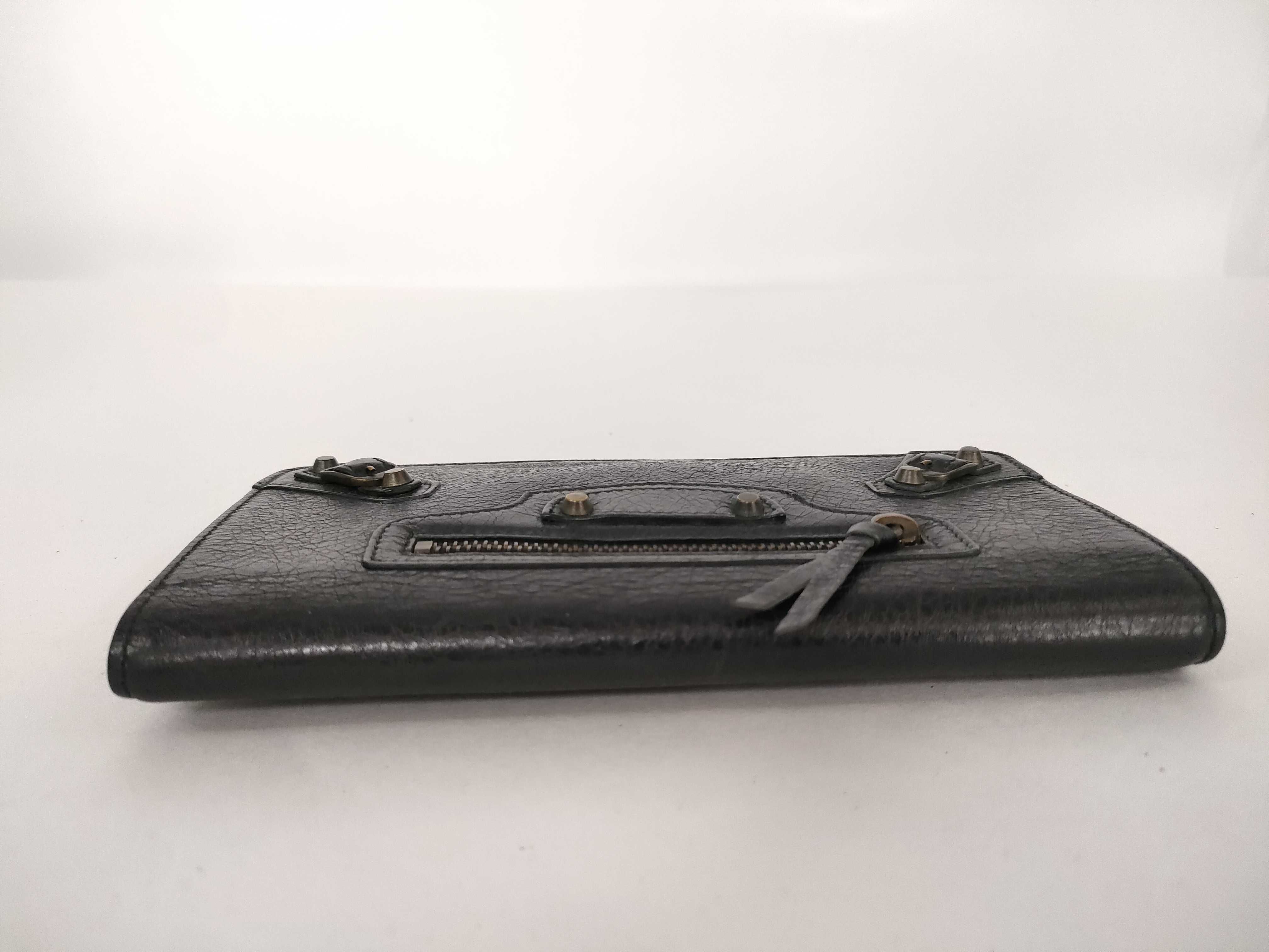 wallet — view 5
