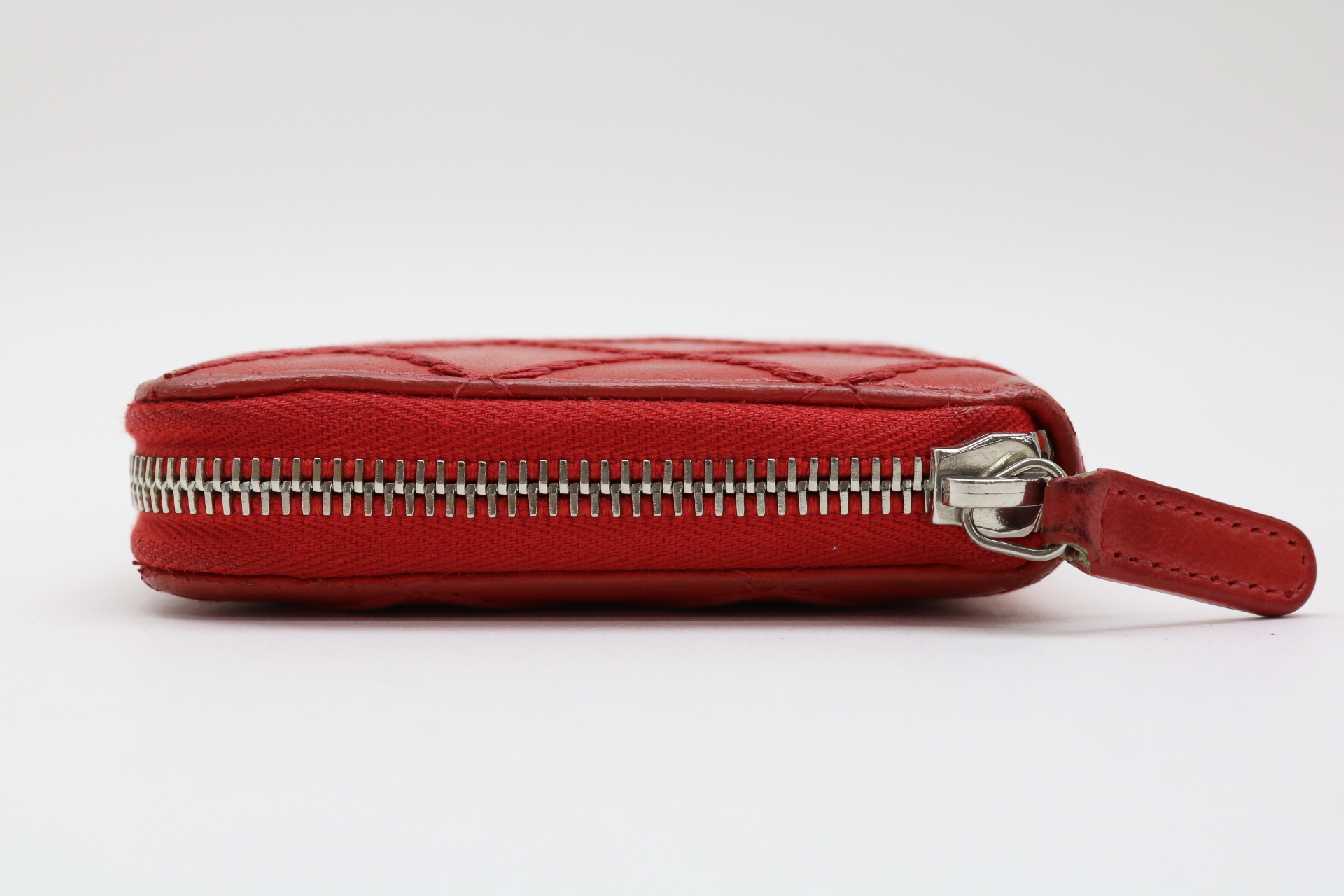 Wild Stitch Round Zip Wallet — view 3