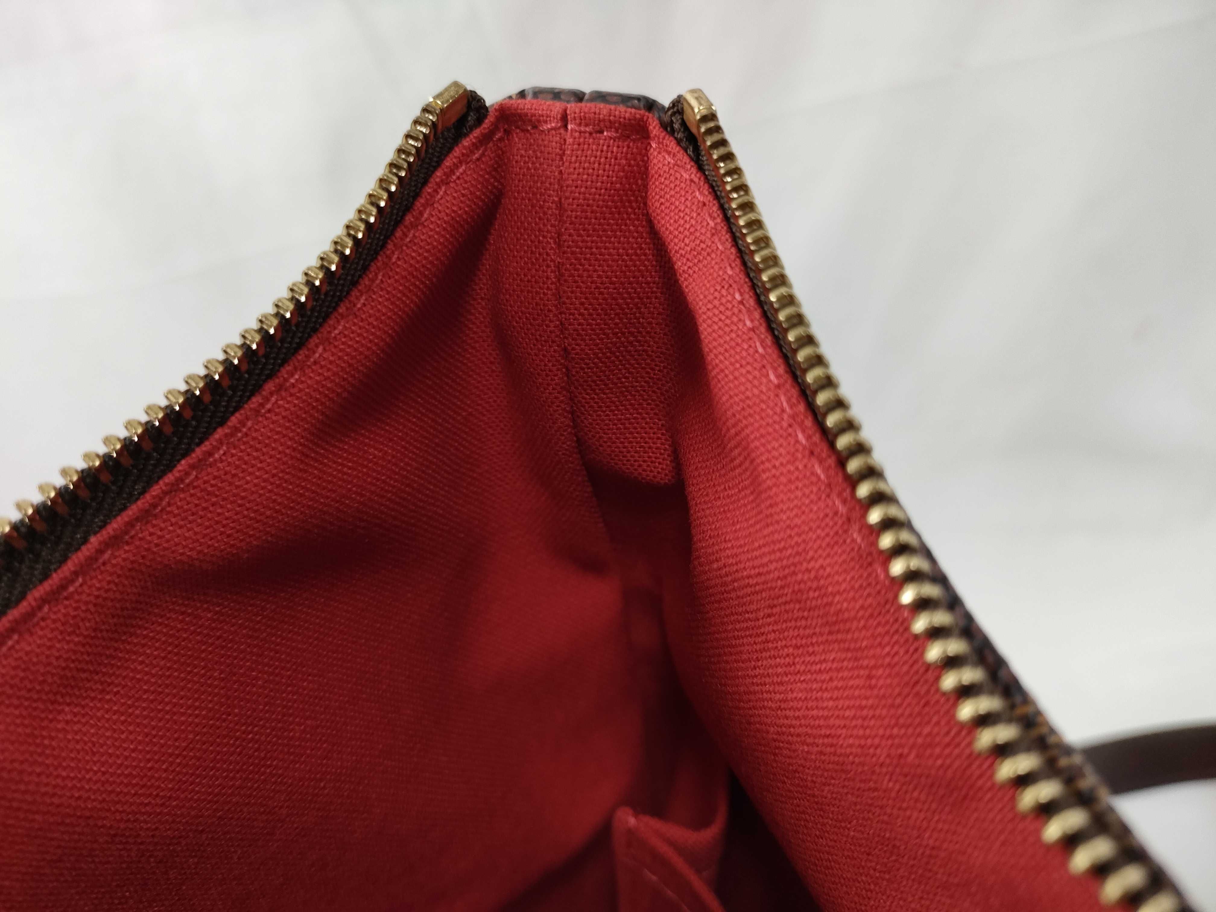 Damier Bloomsbury Shoulder Bag — view 12