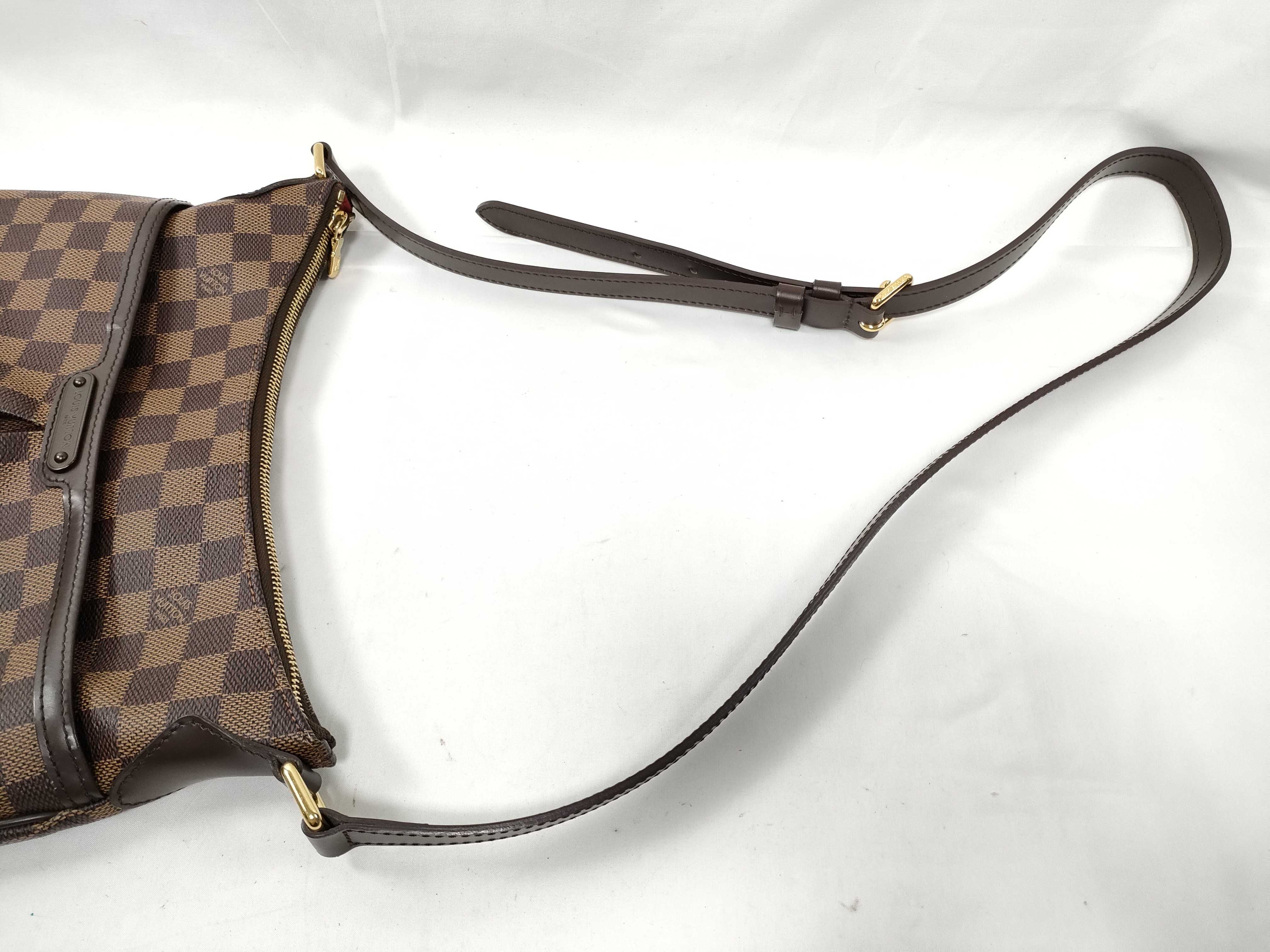 Damier Bloomsbury Shoulder Bag — view 3