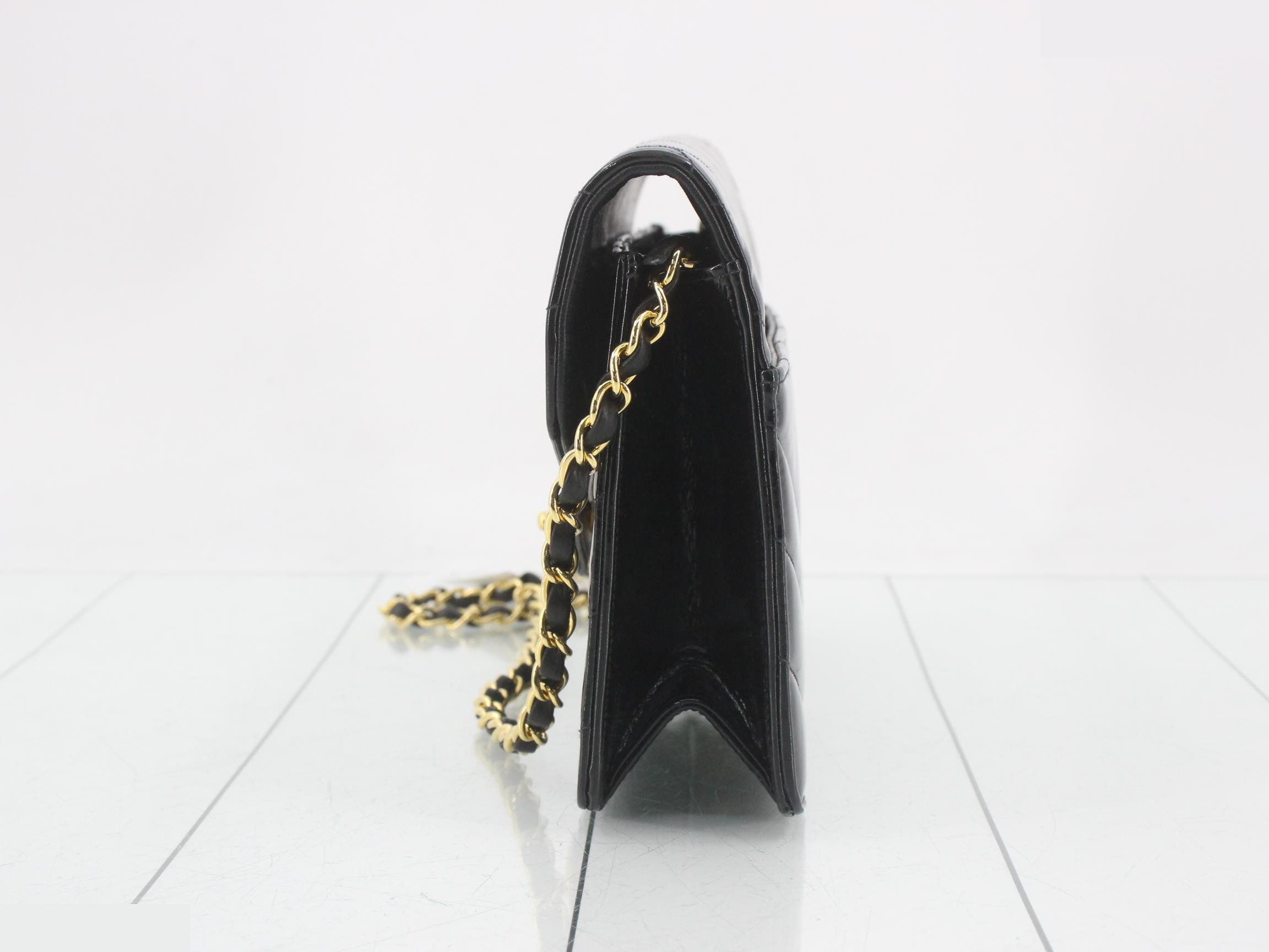 Mademoiselle (Bag) - Shoulder Bag — view 3