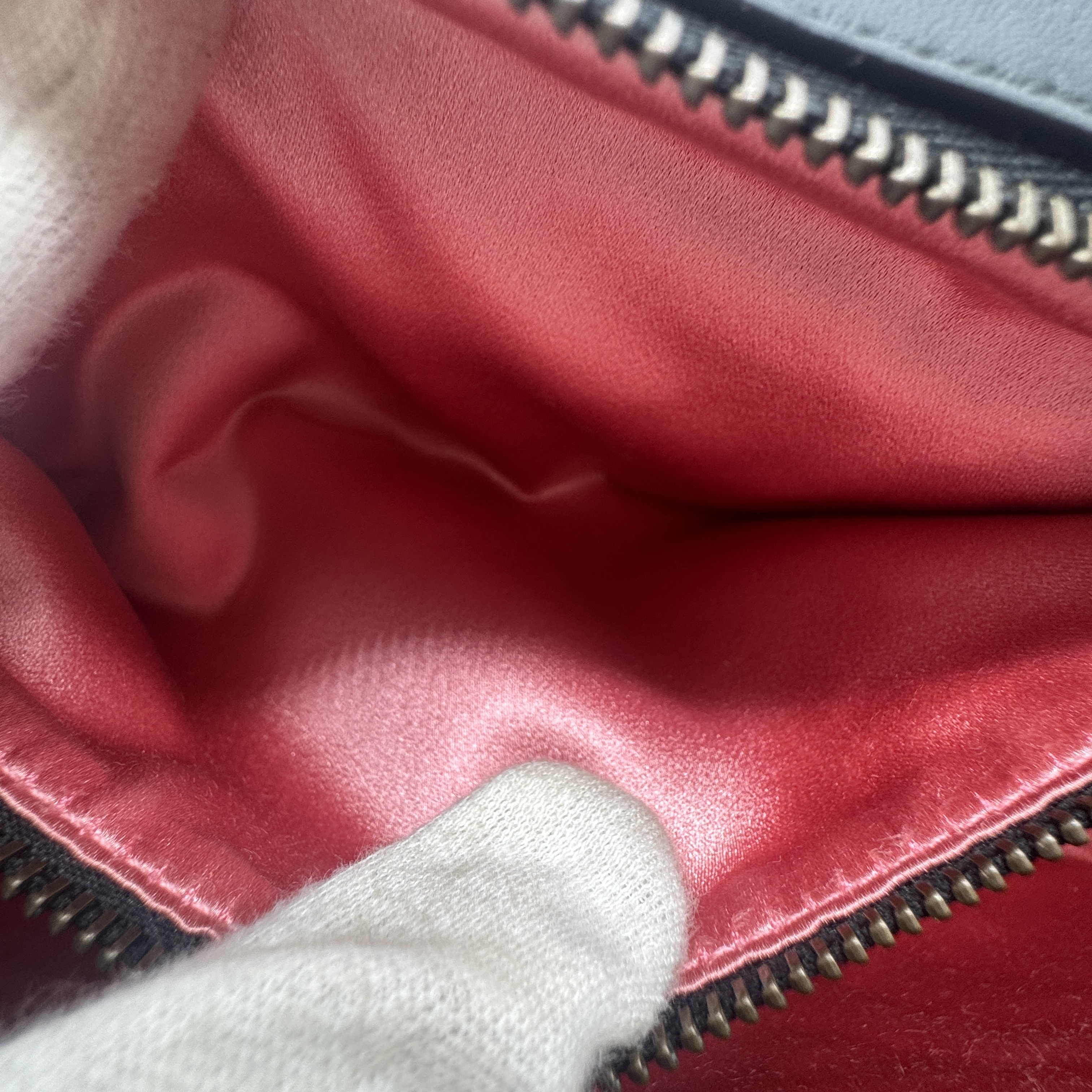 GG Marmont Velvet Small Shoulder Bag, Black — view 11