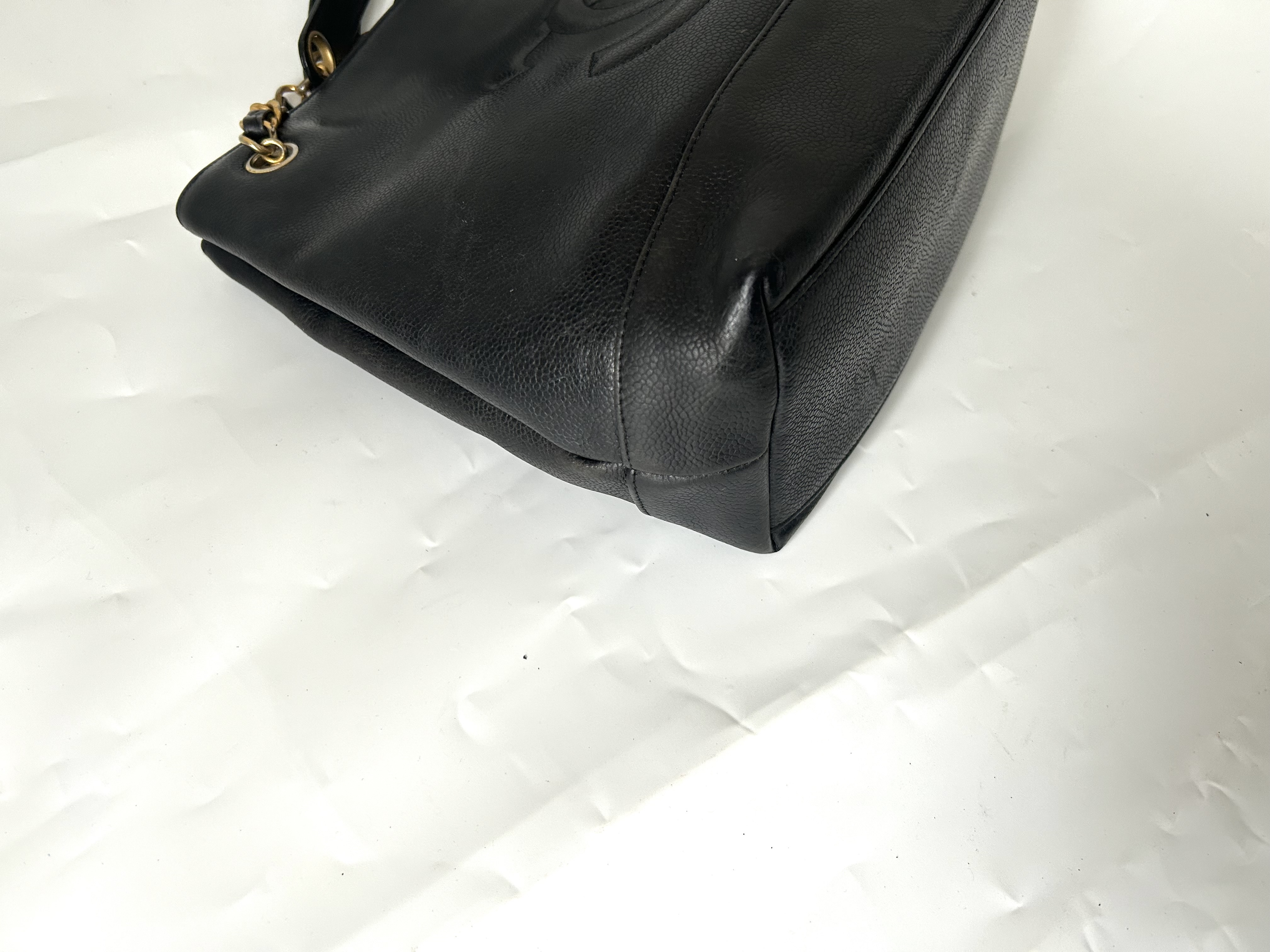 Caviar Skin Chain Tote Bag with Coco Mark — view 3