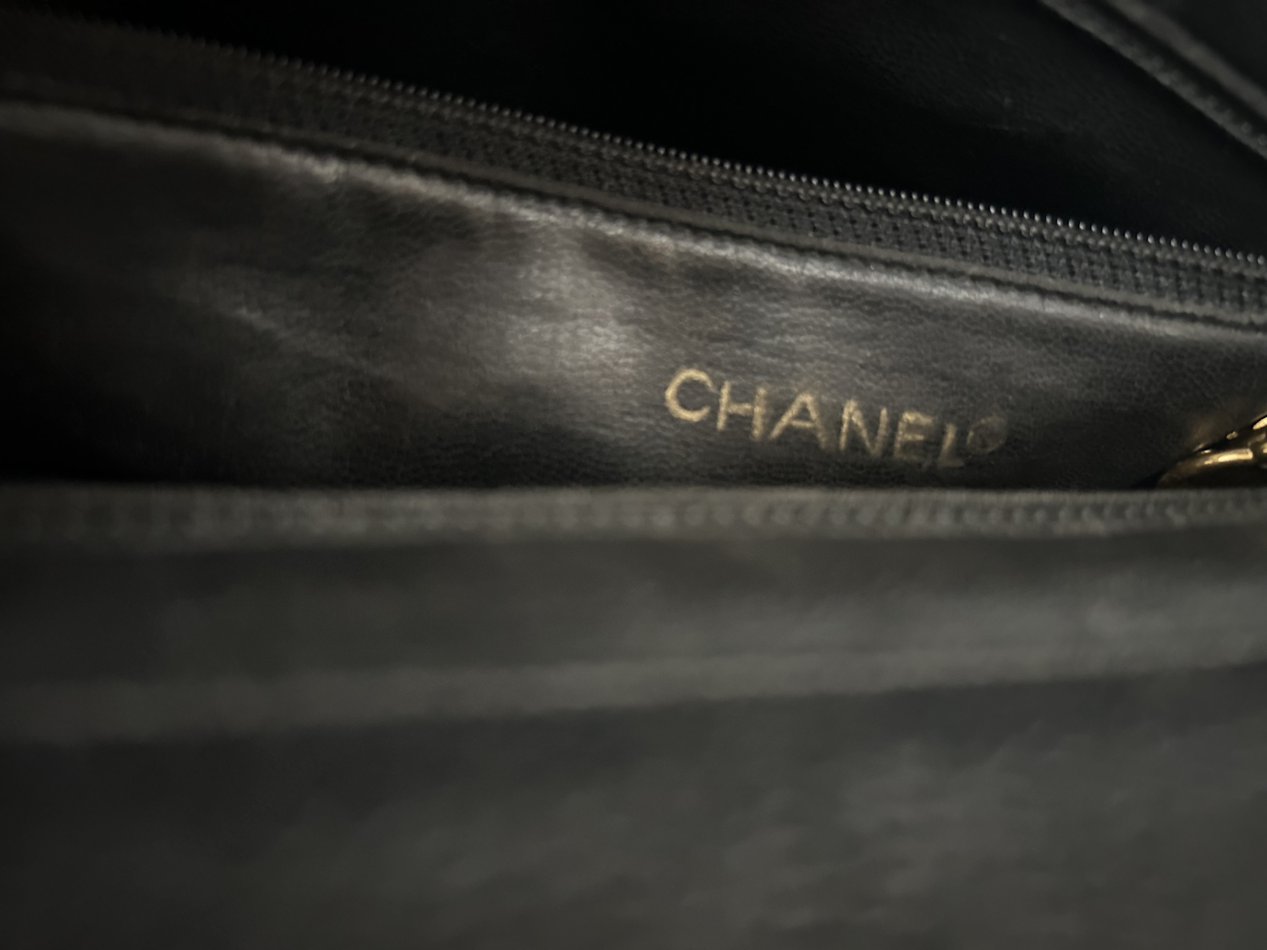 Caviar Skin Chain Tote Bag with Coco Mark — view 7