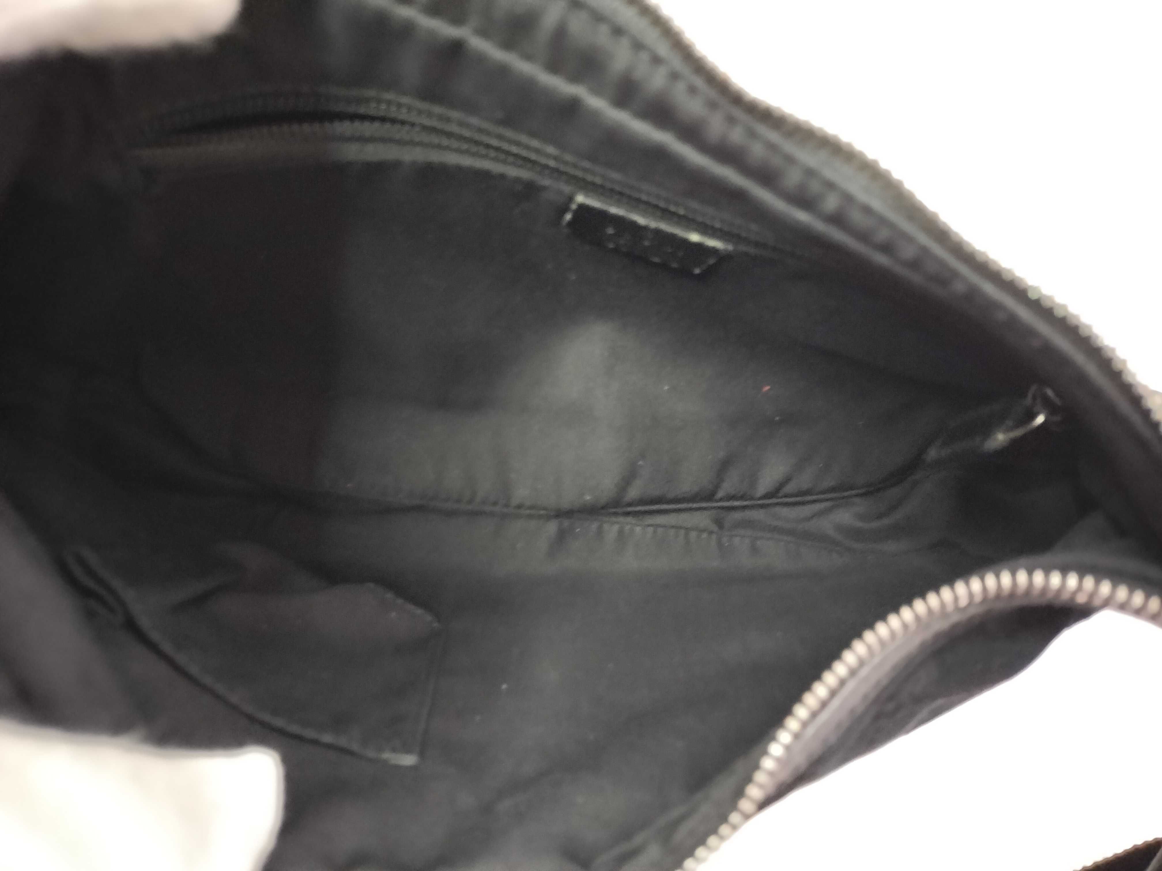 GG Canvas Shoulder Bag, Black — view 14