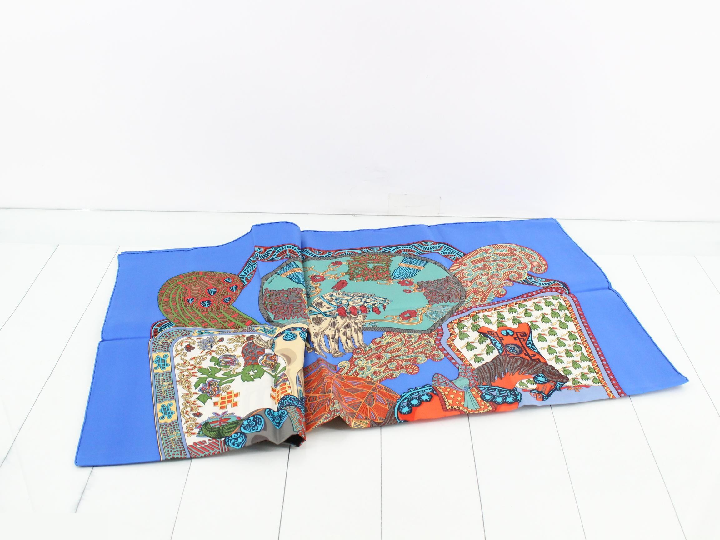 Carré 90 Steppe Art Silk Scarf — view 3