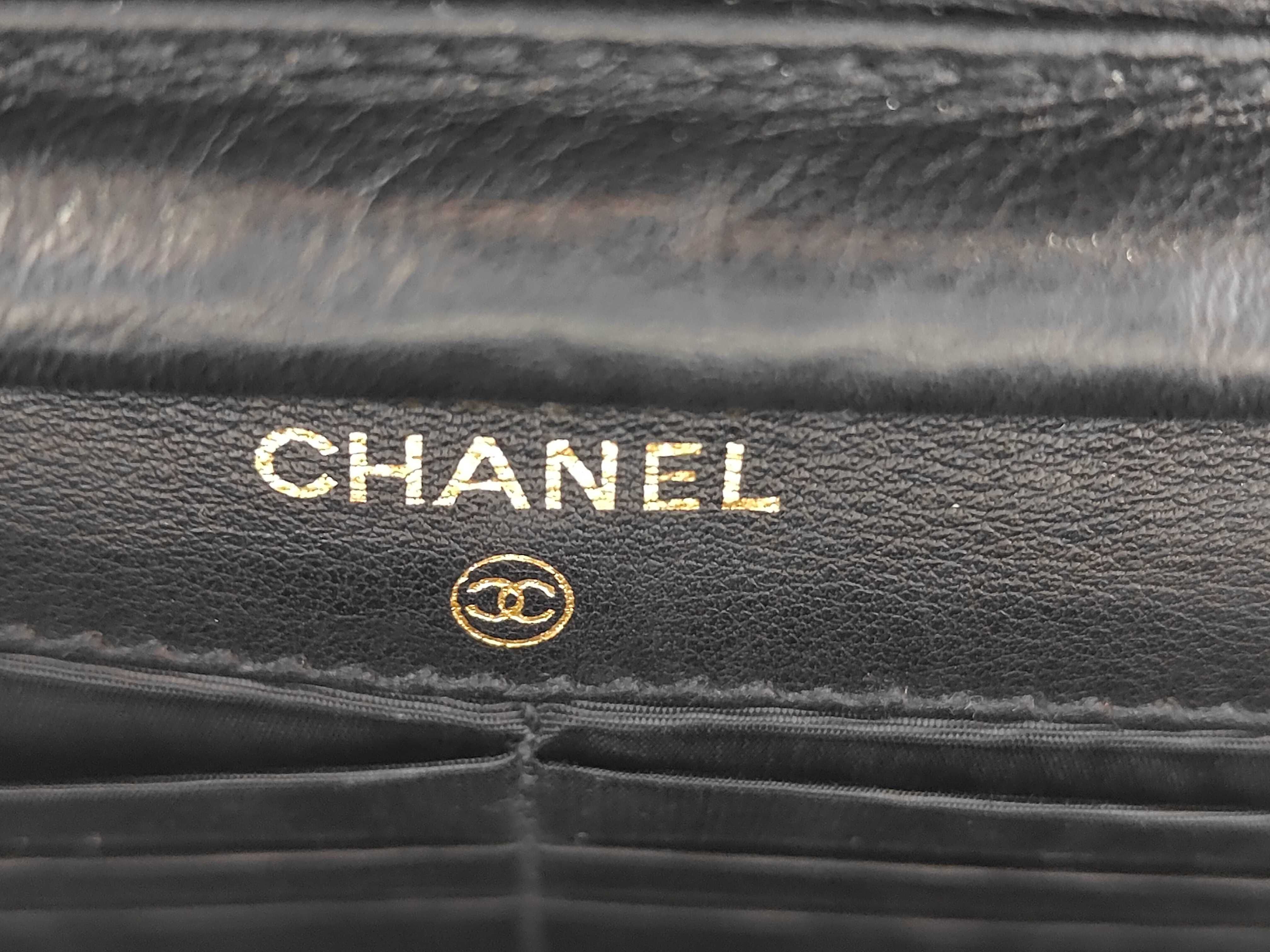 Caviar Skin Large Coco Chain Wallet — view 10