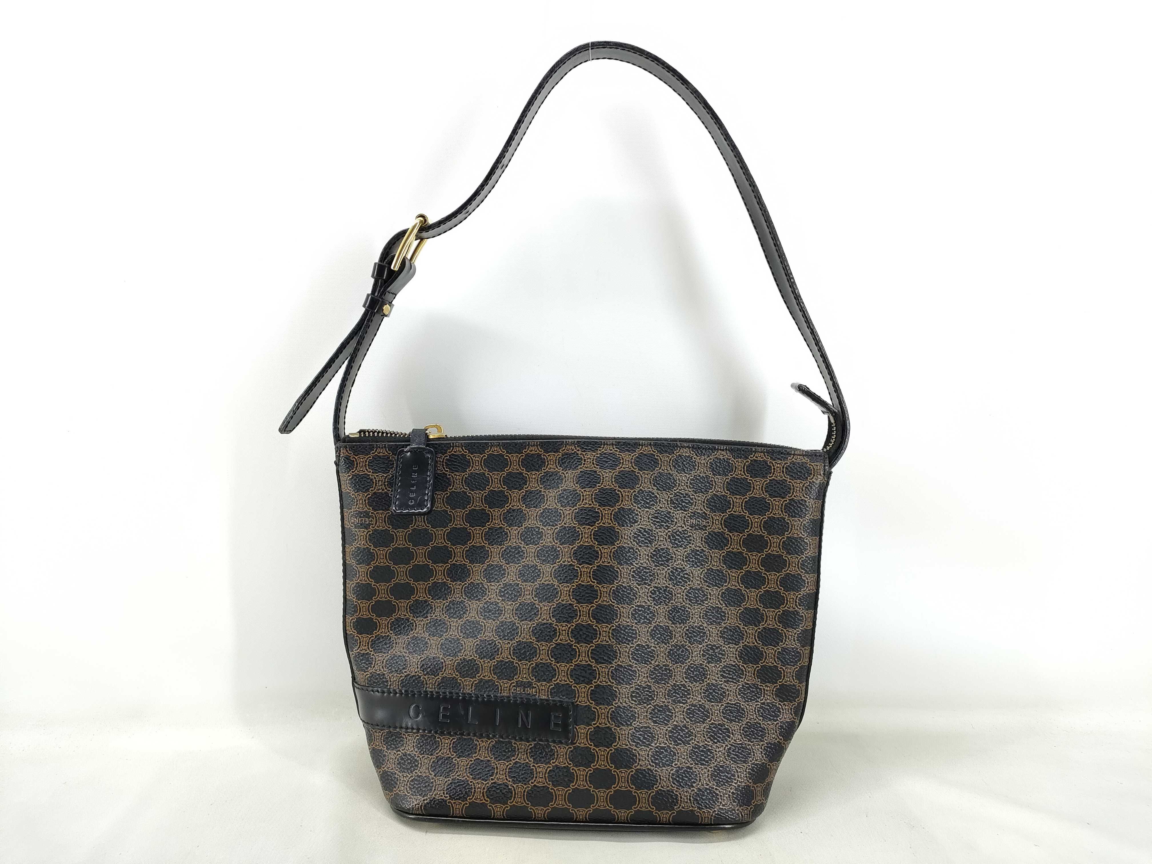 Macadam One-Shoulder Bag (Shoulder Bag)