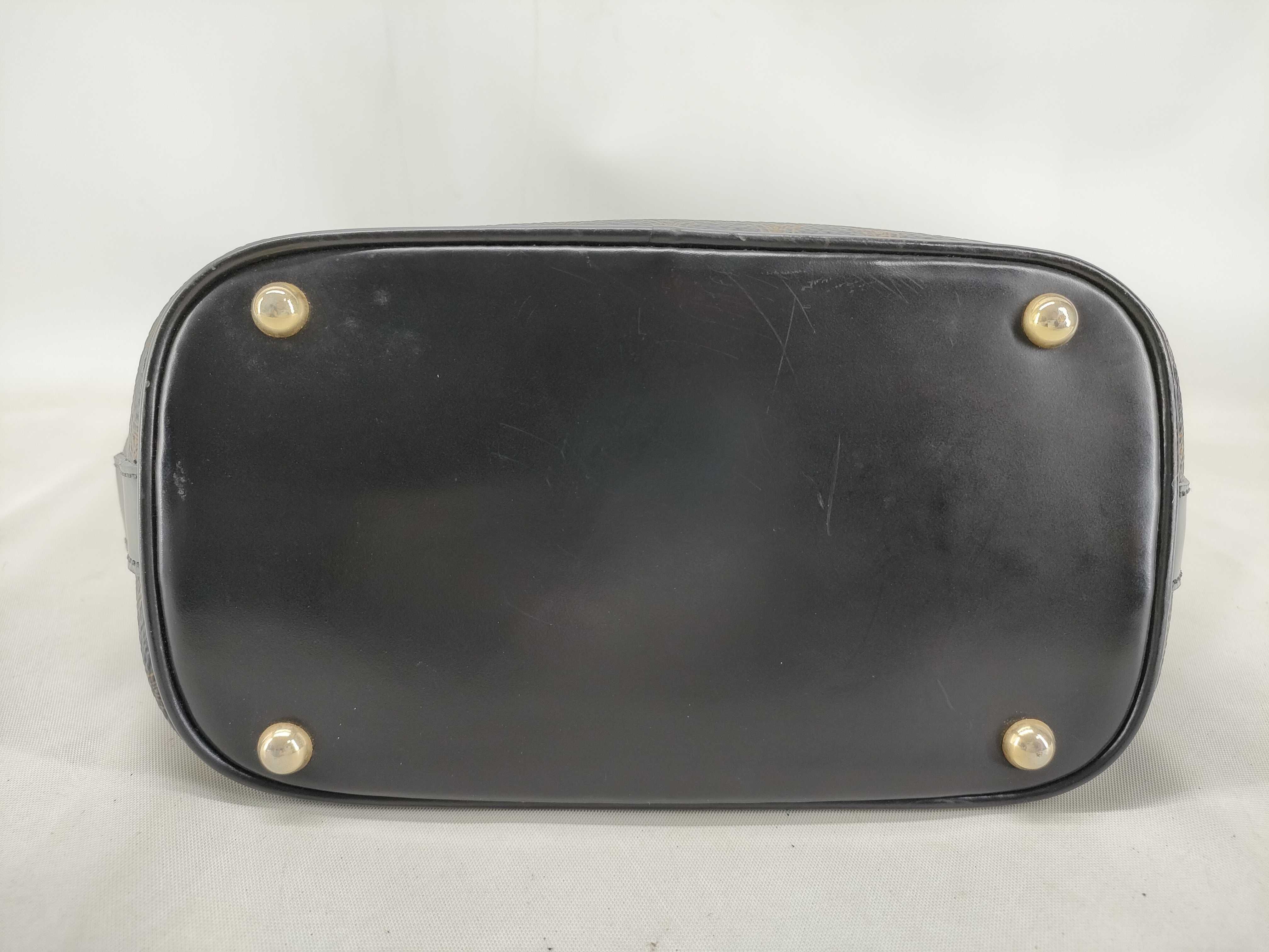 Macadam One-Shoulder Bag (Shoulder Bag) — view 3
