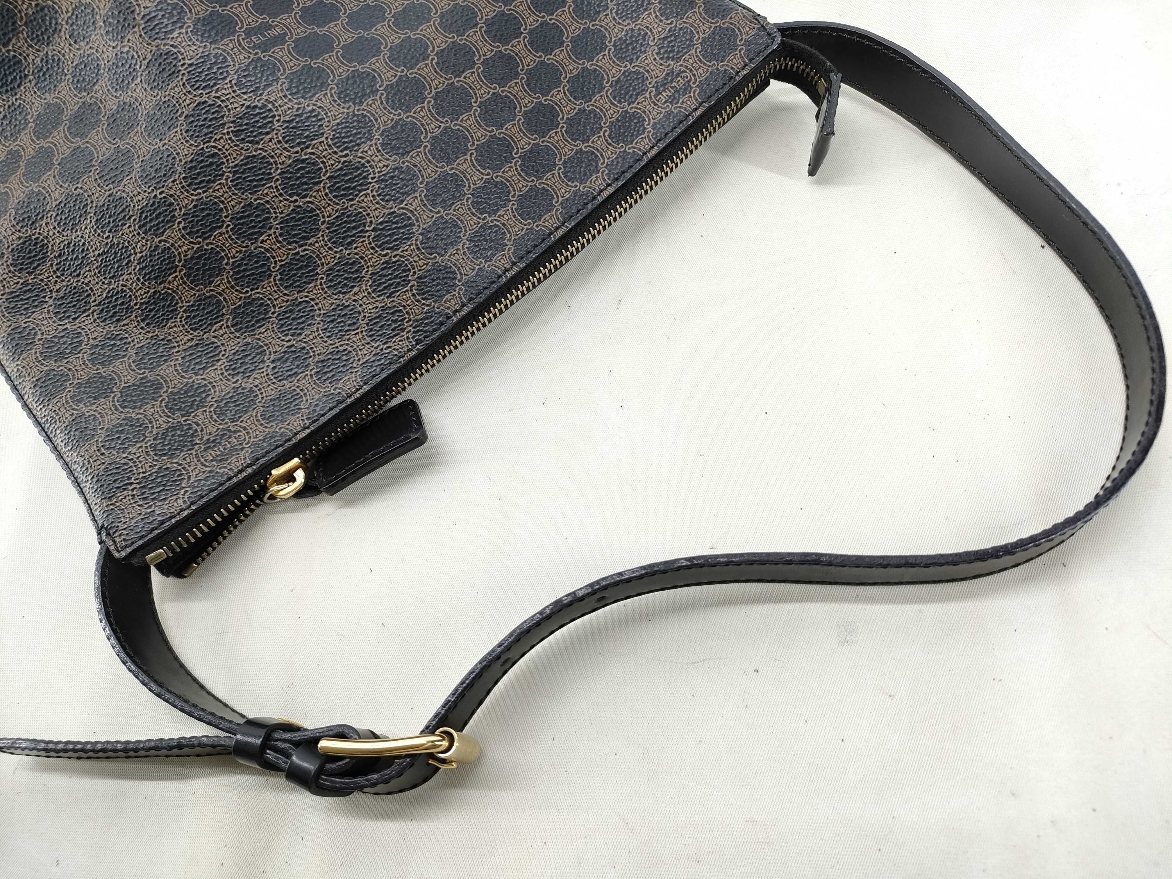 Macadam One-Shoulder Bag (Shoulder Bag) — view 5