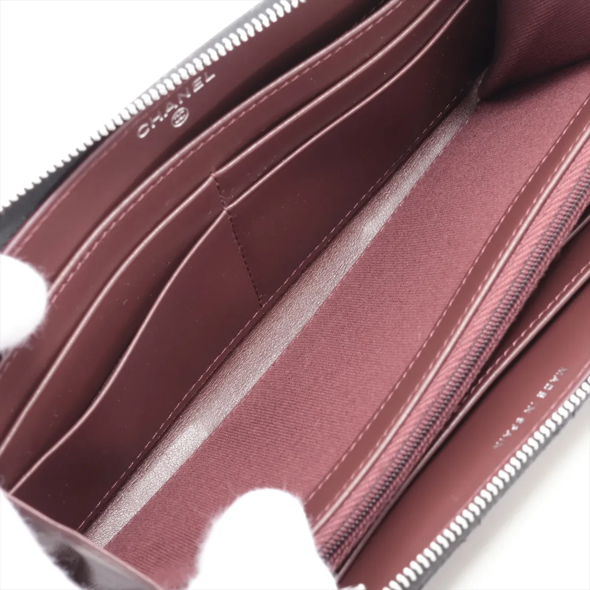 Matelassé Caviar Skin Round Zip Wallet, Black, Silver Hardware, P8XEJ80H — view 5