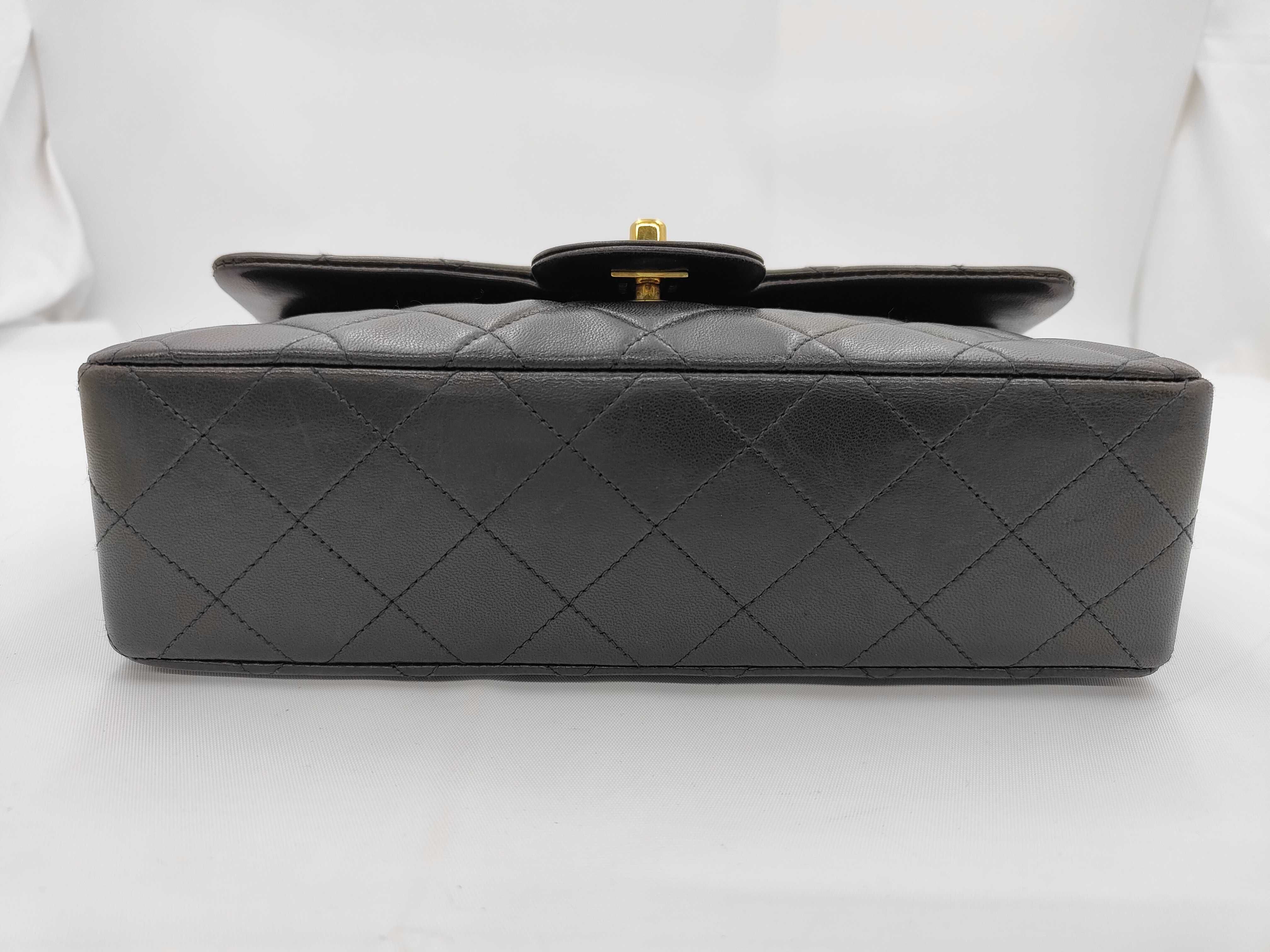 Matelassé 23 Double Flap Double Chain Turnlock Black Lambskin Shoulder Bag (with warranty, serial number in the 3rd range) — view 5