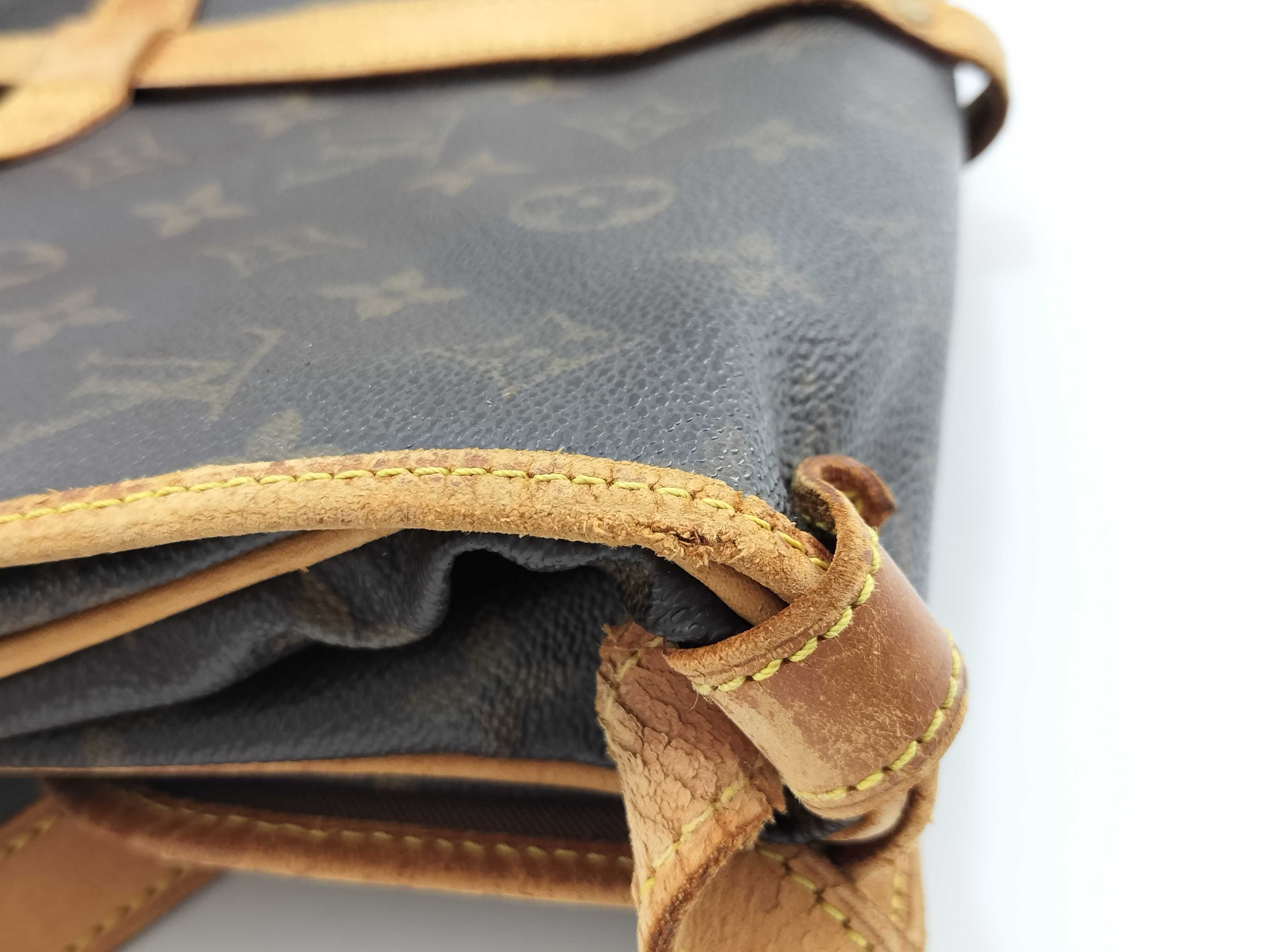 Monogram Saumur 30 M42256 MB0030 Shoulder Bag — view 15