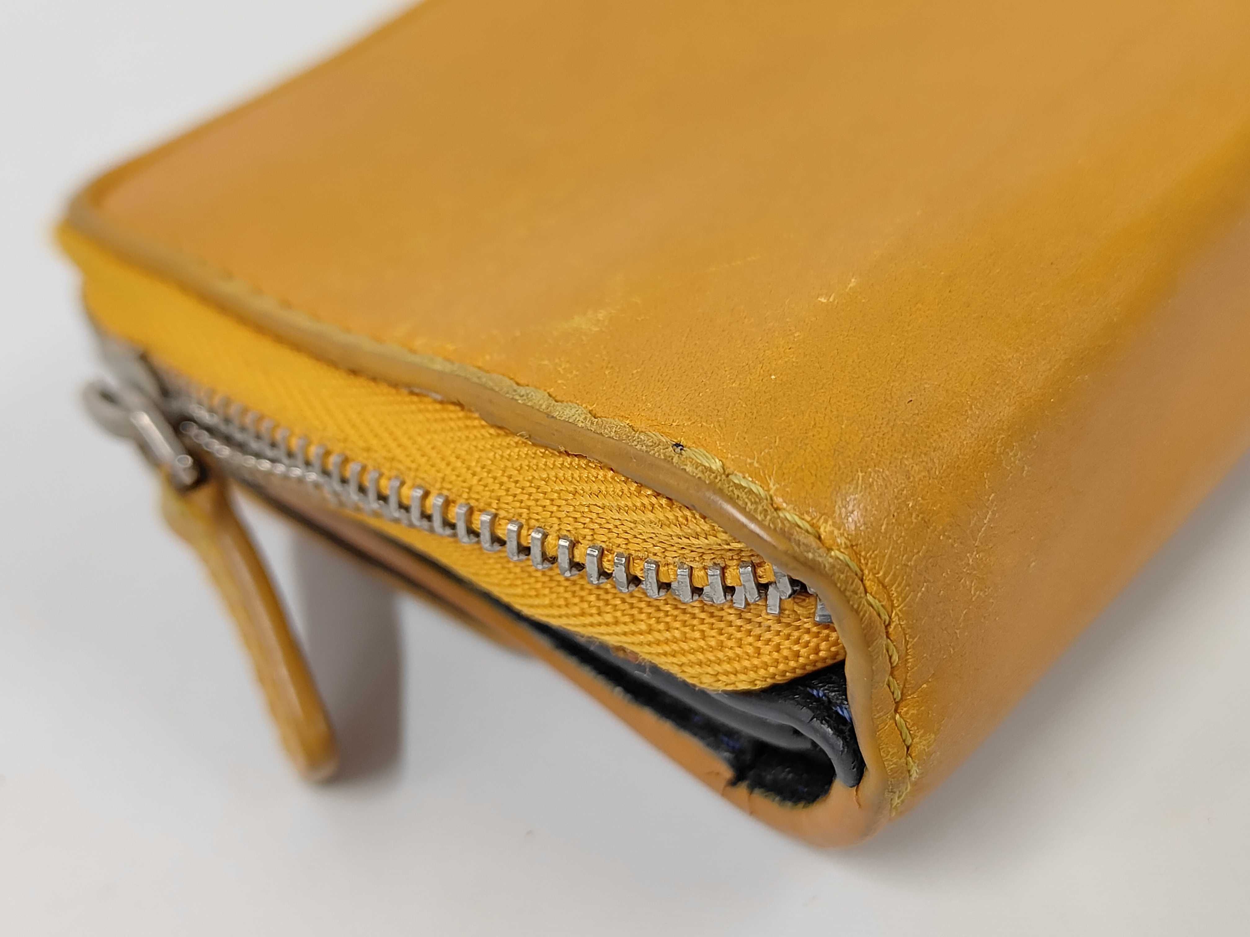 Folding Wallet / Leather Wallet — view 3