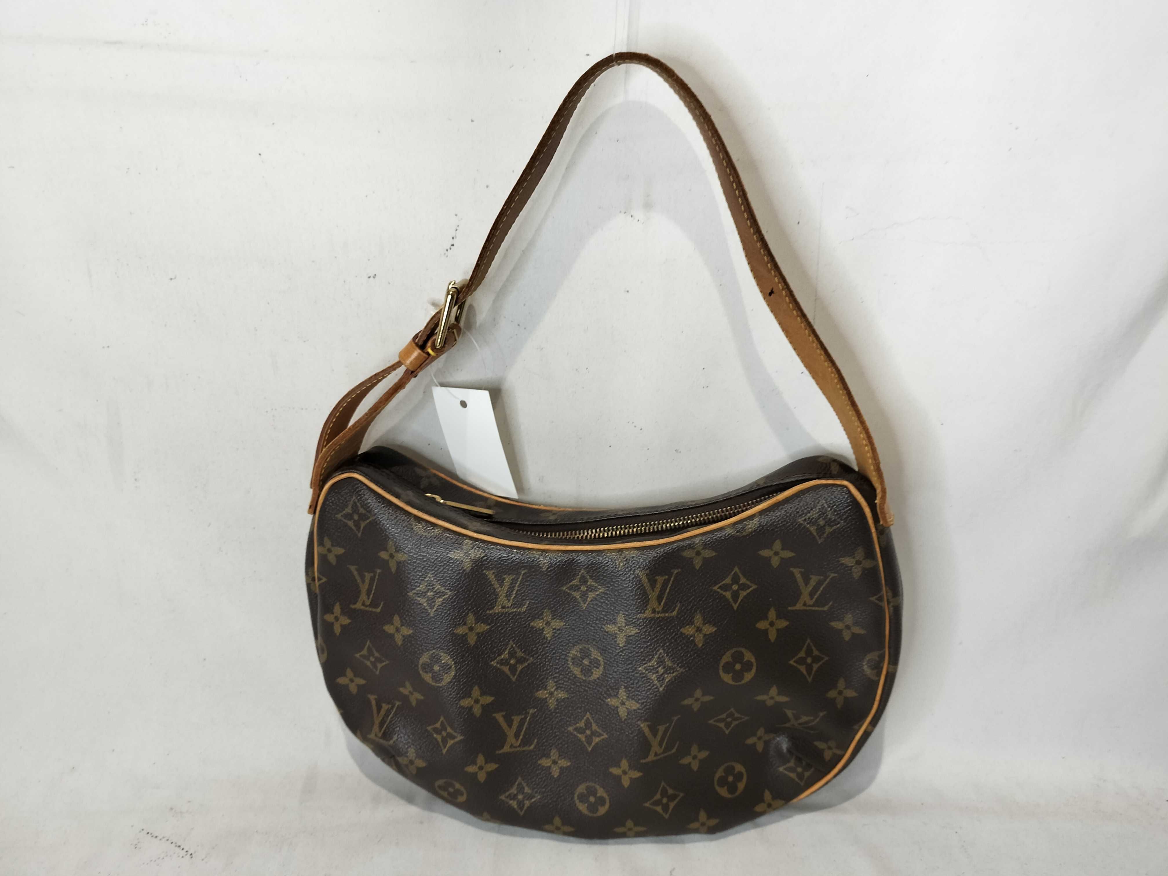 Monogram M51512 Croissant MM Handbag