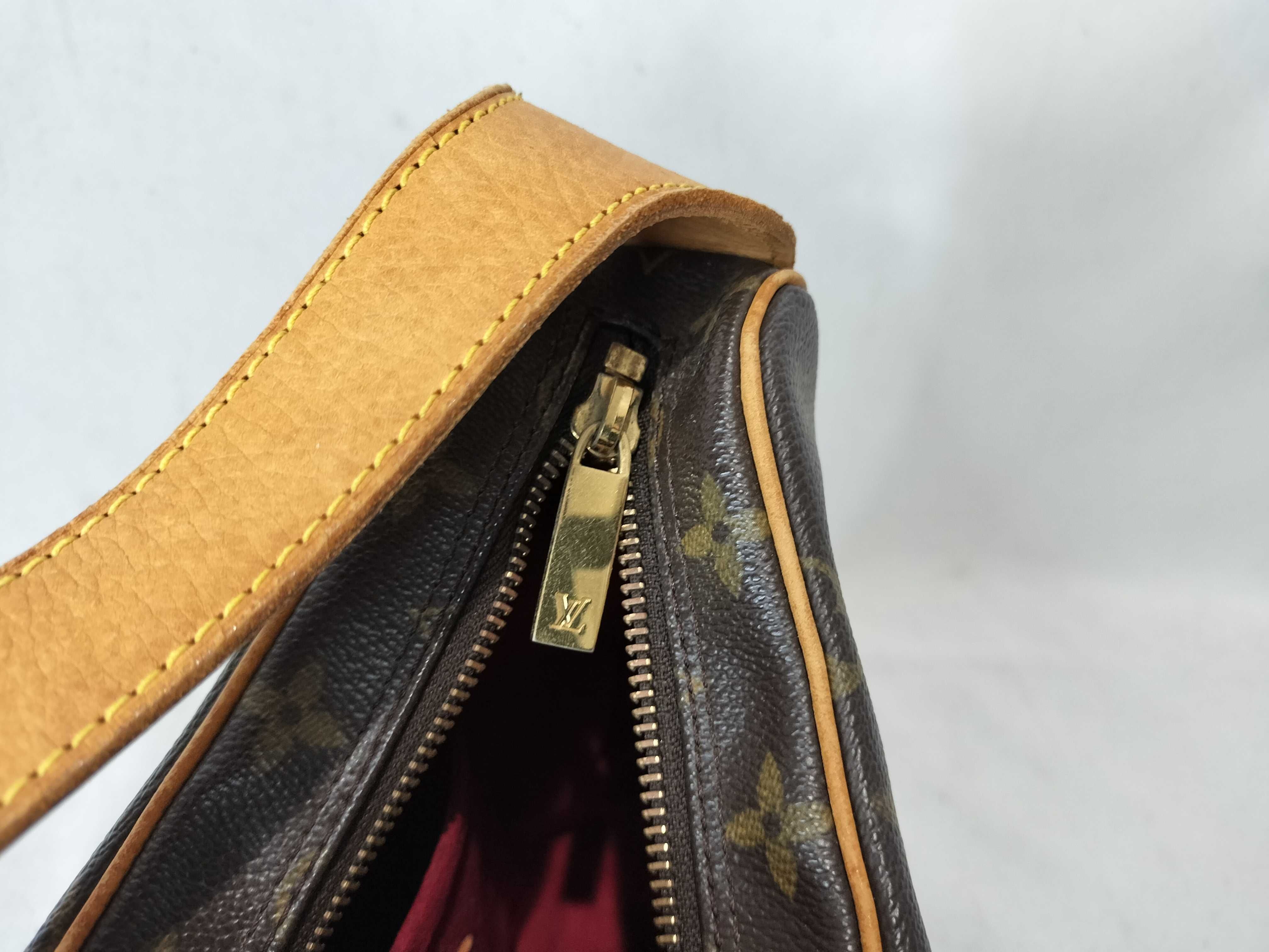 Monogram M51512 Croissant MM Handbag — view 12