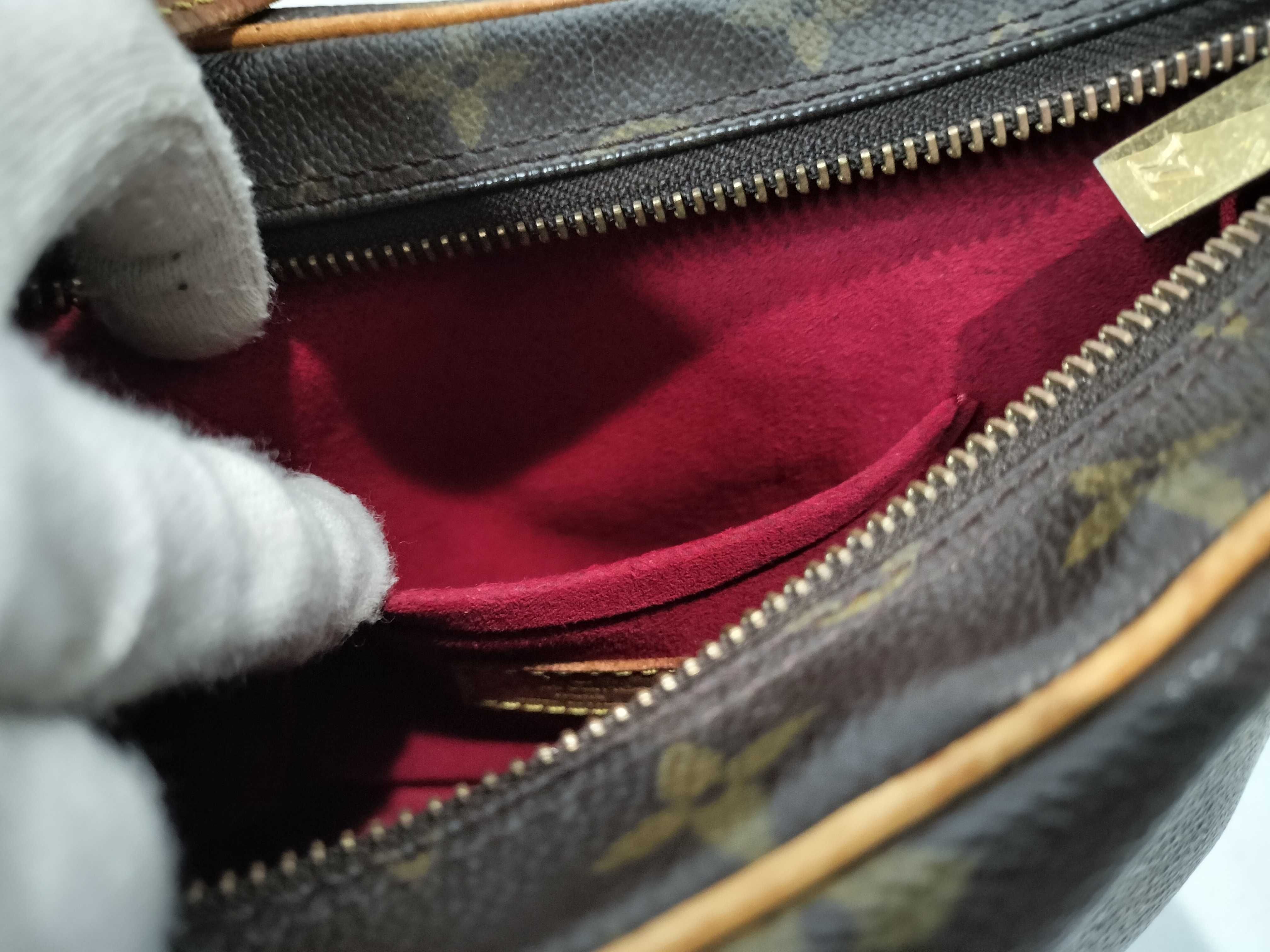 Monogram M51512 Croissant MM Handbag — view 10