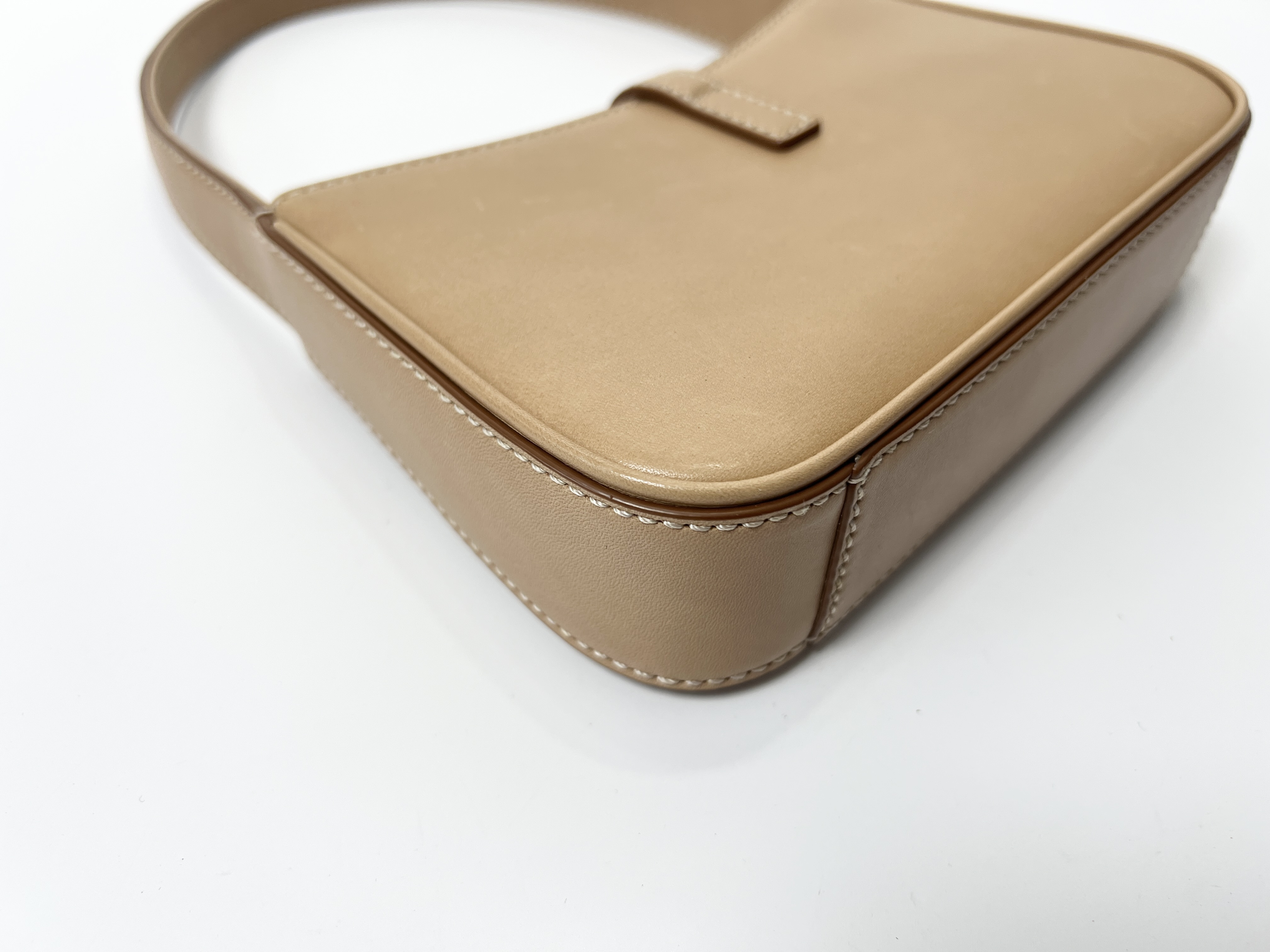 Cassandra Le Cincassette Leather One-Shoulder Bag Handbag Shoulder Bag — view 11