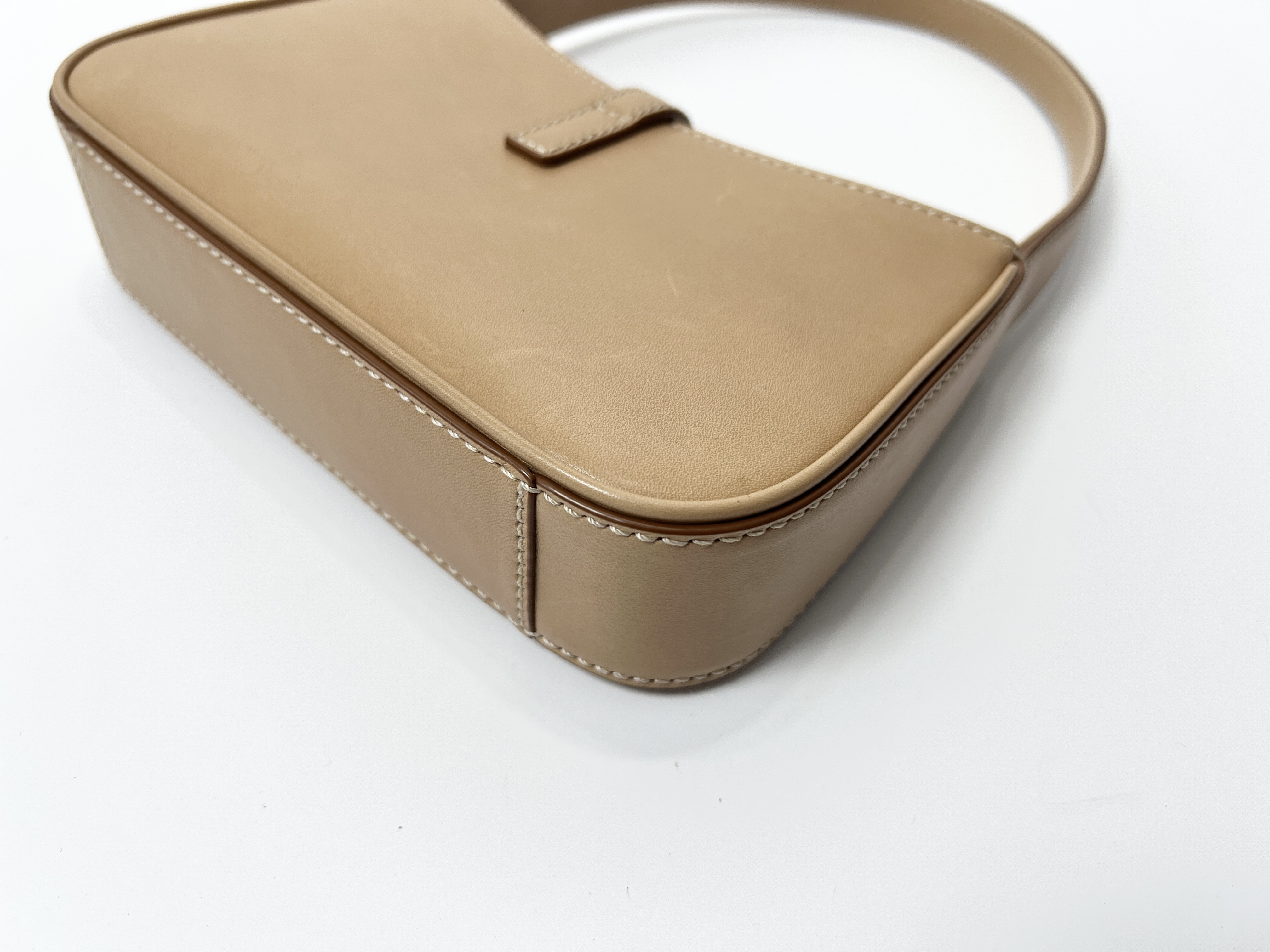 Cassandra Le Cincassette Leather One-Shoulder Bag Handbag Shoulder Bag — view 12