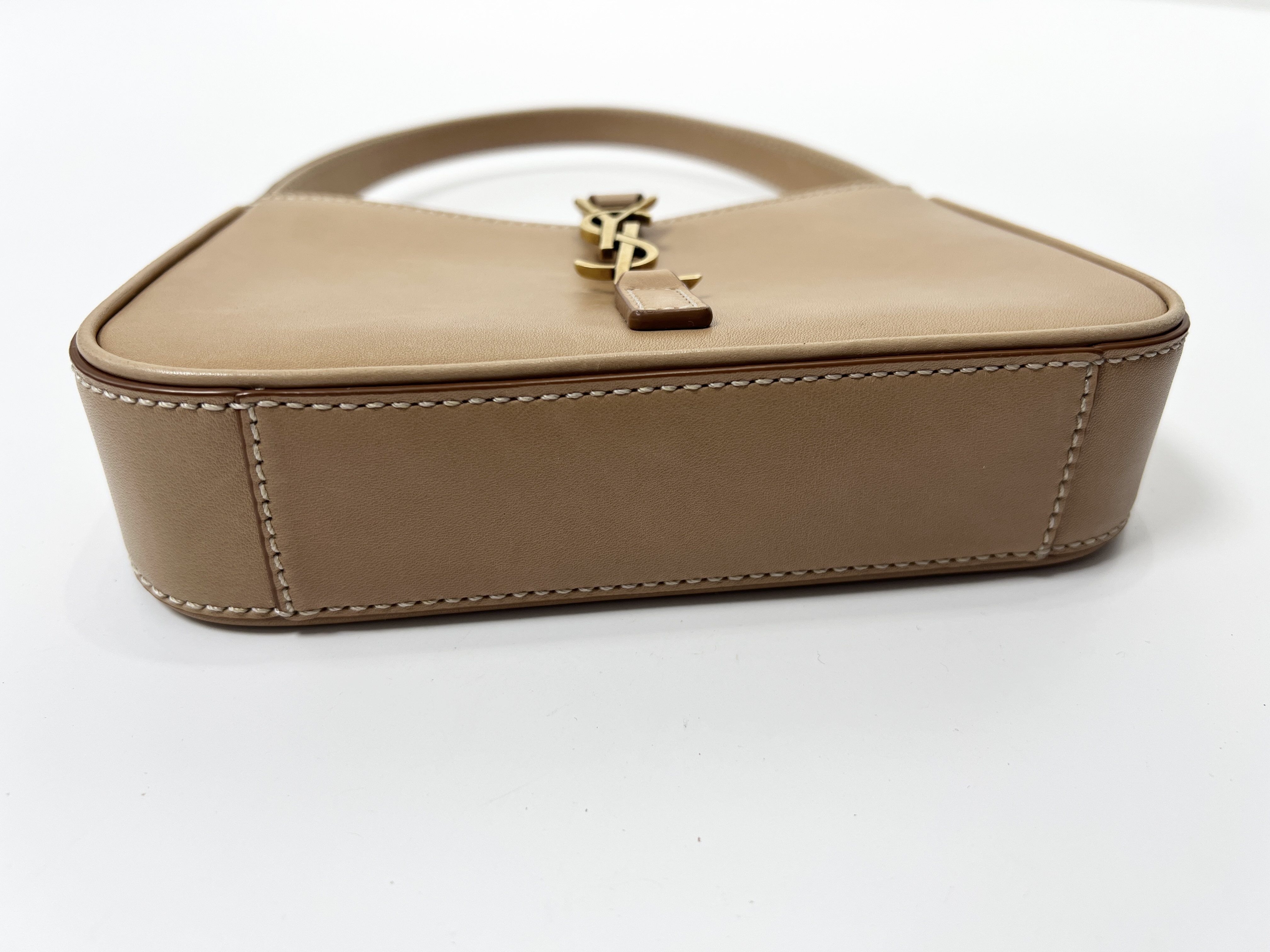 Cassandra Le Cincassette Leather One-Shoulder Bag Handbag Shoulder Bag — view 13