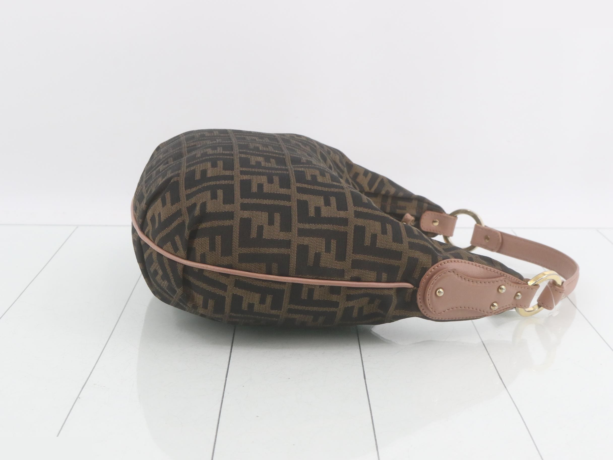 Zucca (bag) - Shoulder bag — view 3