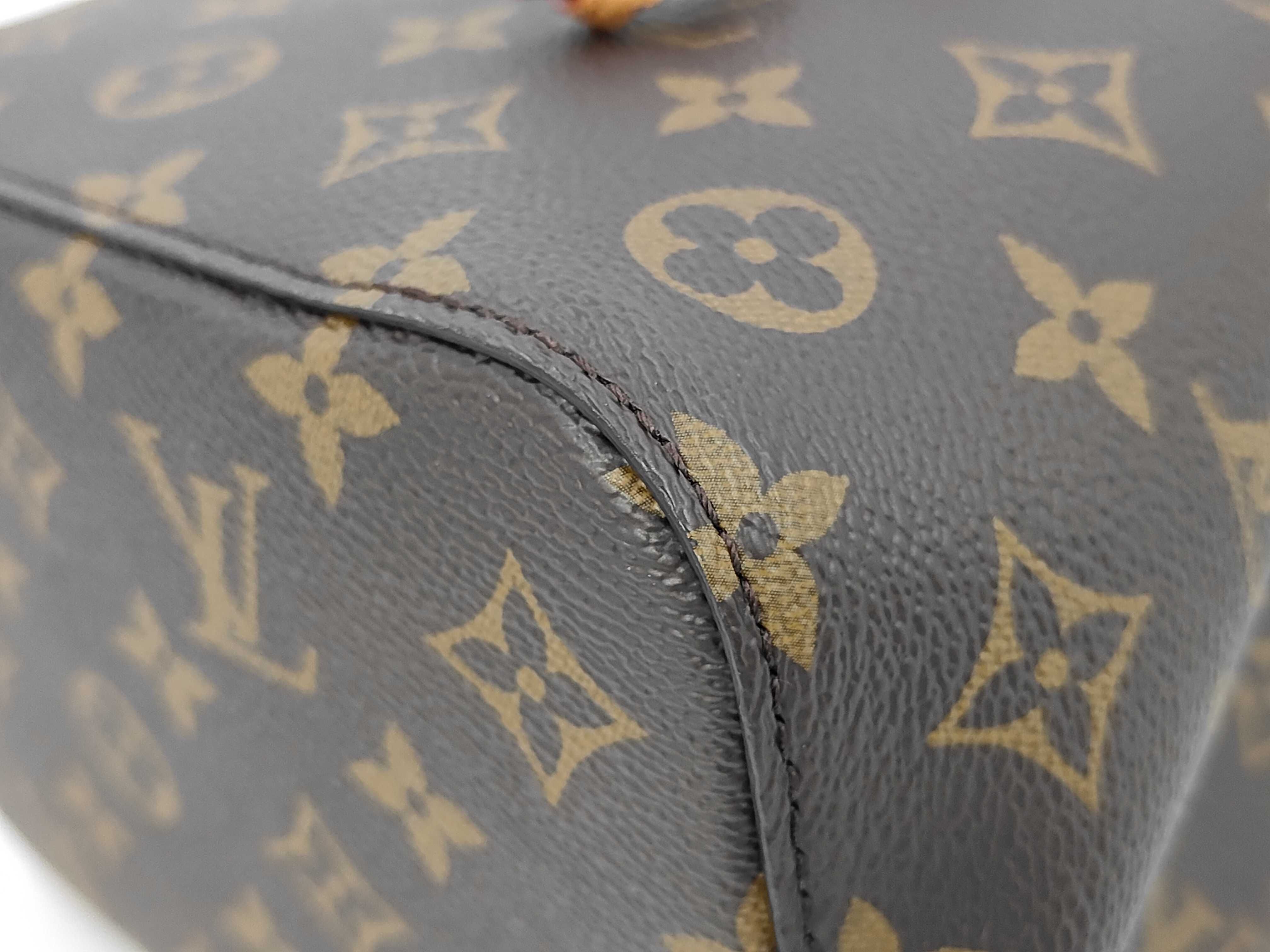 LV Louis Vuitton Monogram Neonoe BB Hand & Crossbody Bag Handbag — view 4