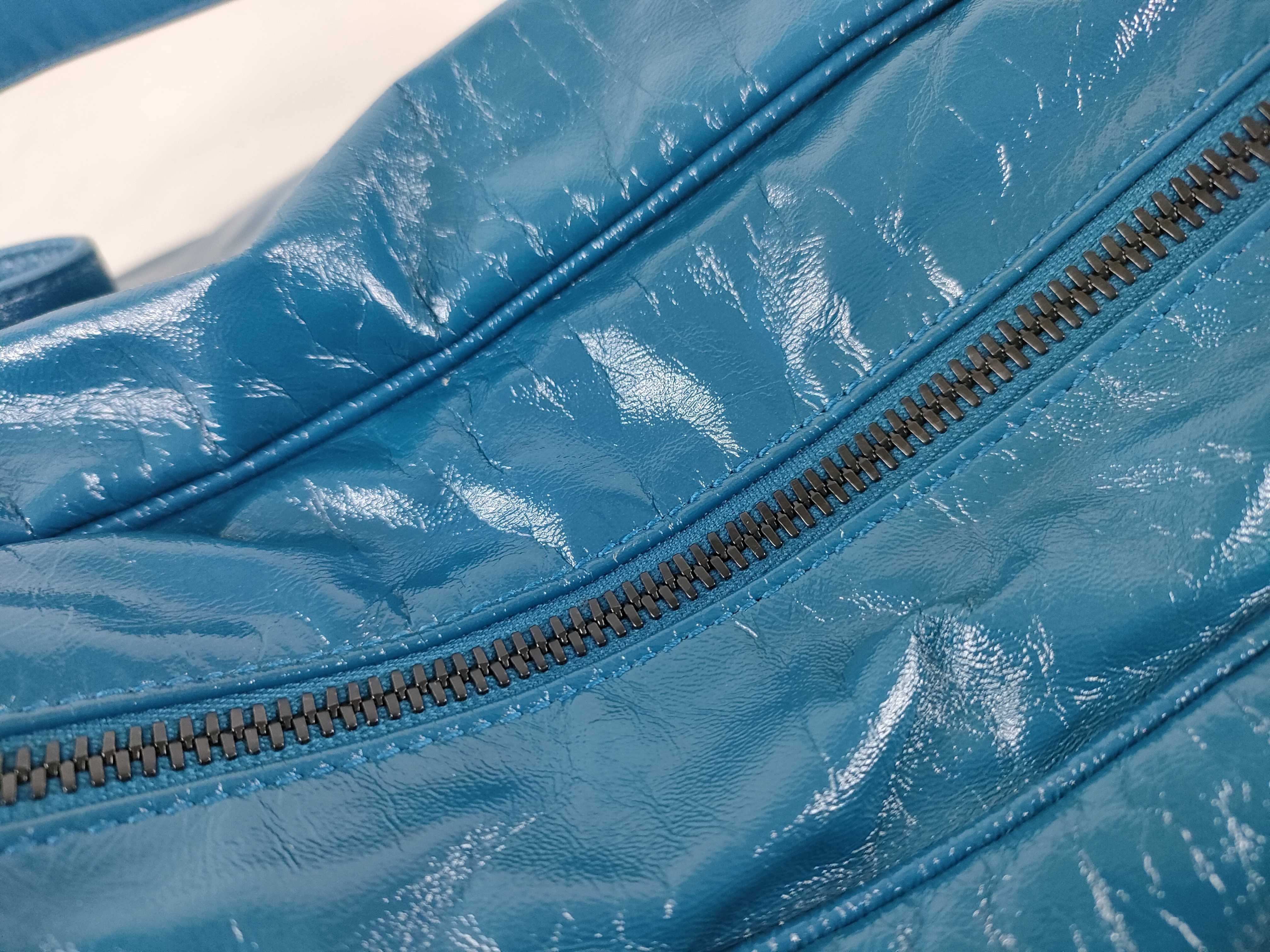 Intrecciato Bottega Veneta Shoulder Bag Patent Leather Intrecciato Shoulder Bag — view 8