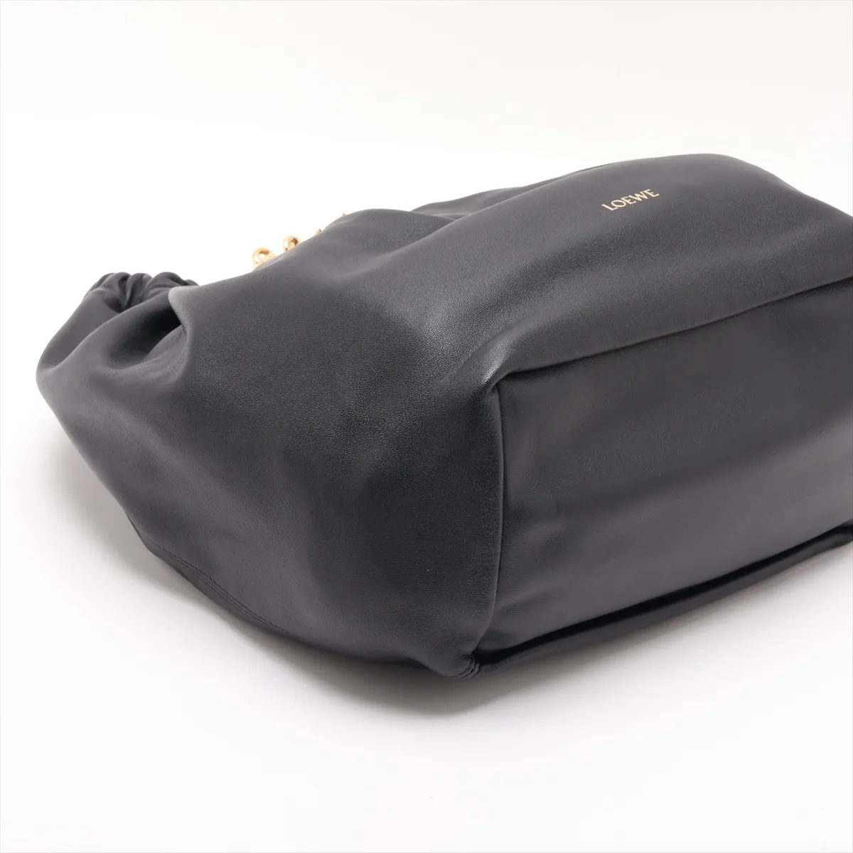 Squeeze Bag Leather Chain Shoulder Bag Black — view 4